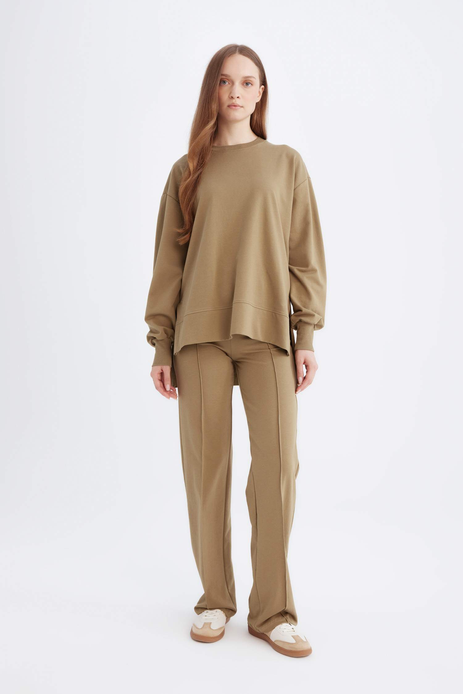 تونيك كم طويل قماش رقيق قصة عادية