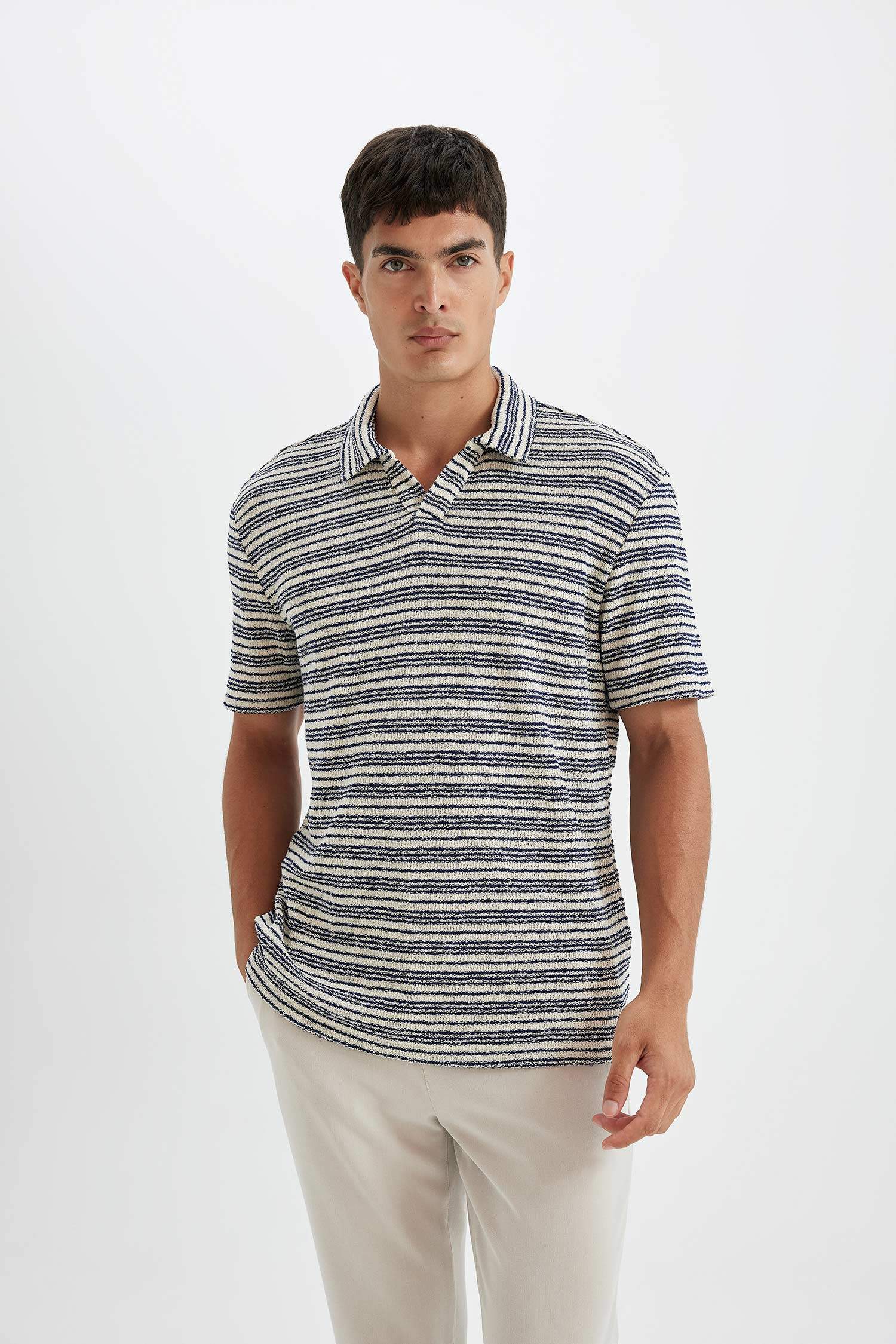 T-shirt Polo en Tricot à coupe régulière