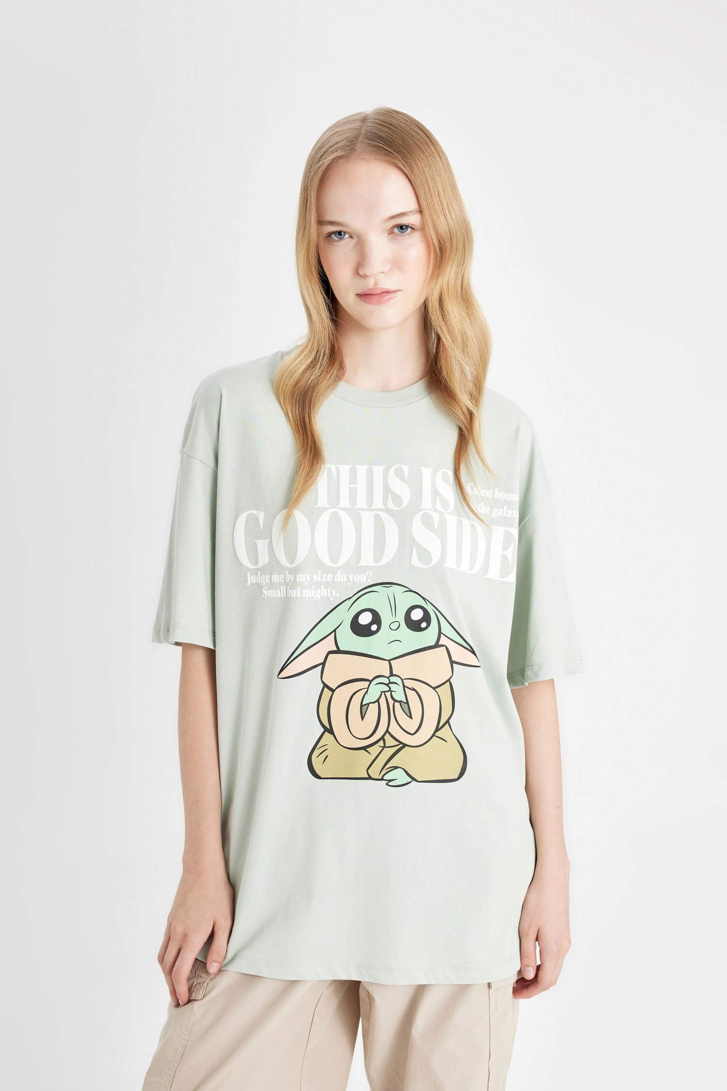 Coool Star Wars-Mandalorian Oversize Geniş Kalıp Bisiklet Yaka Sırt Baskılı Kısa Kollu Tişört