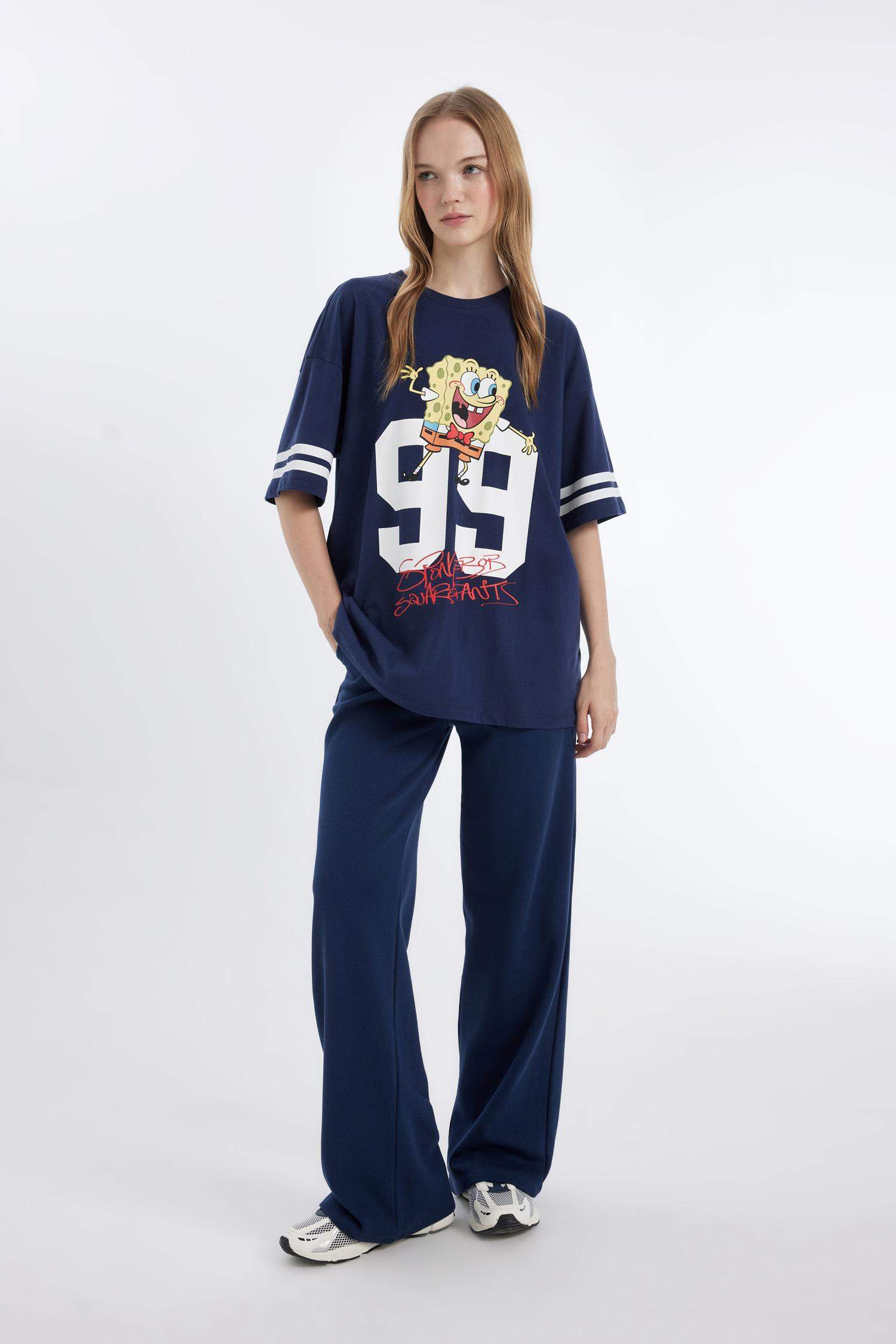 تيشيرت واسع نص كم مطبوع من سبونج بوب