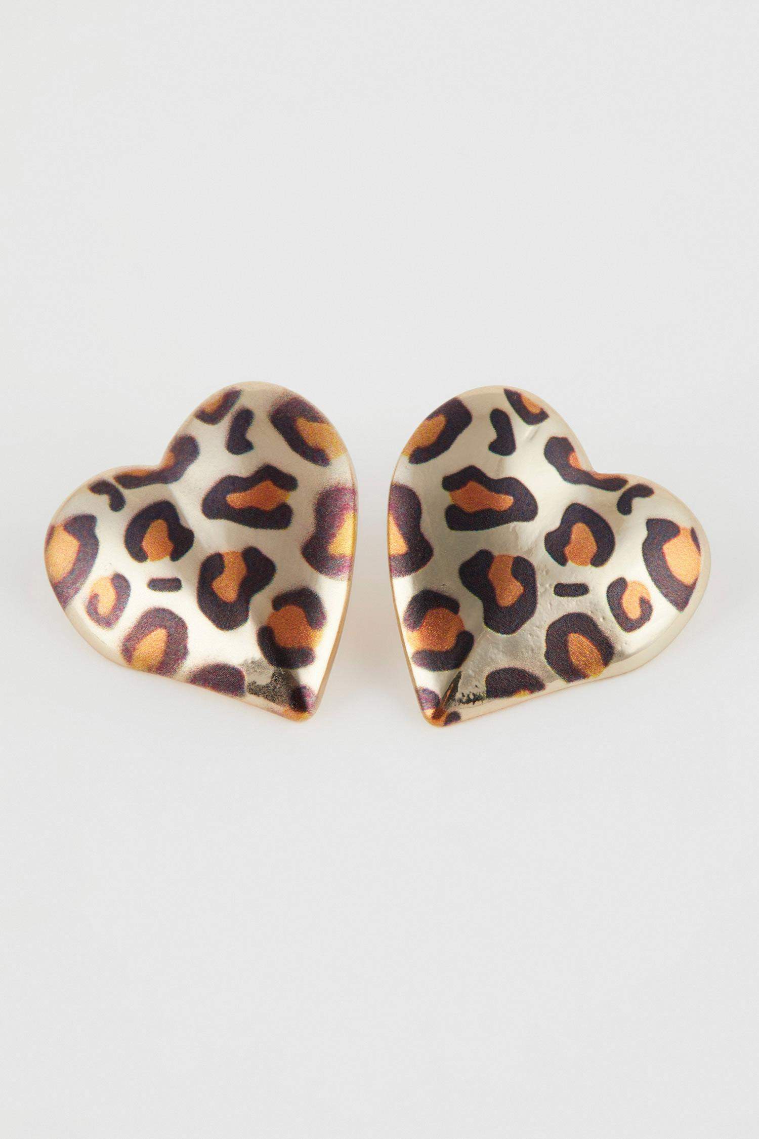 Woman Leopard Patterned Heart Earring