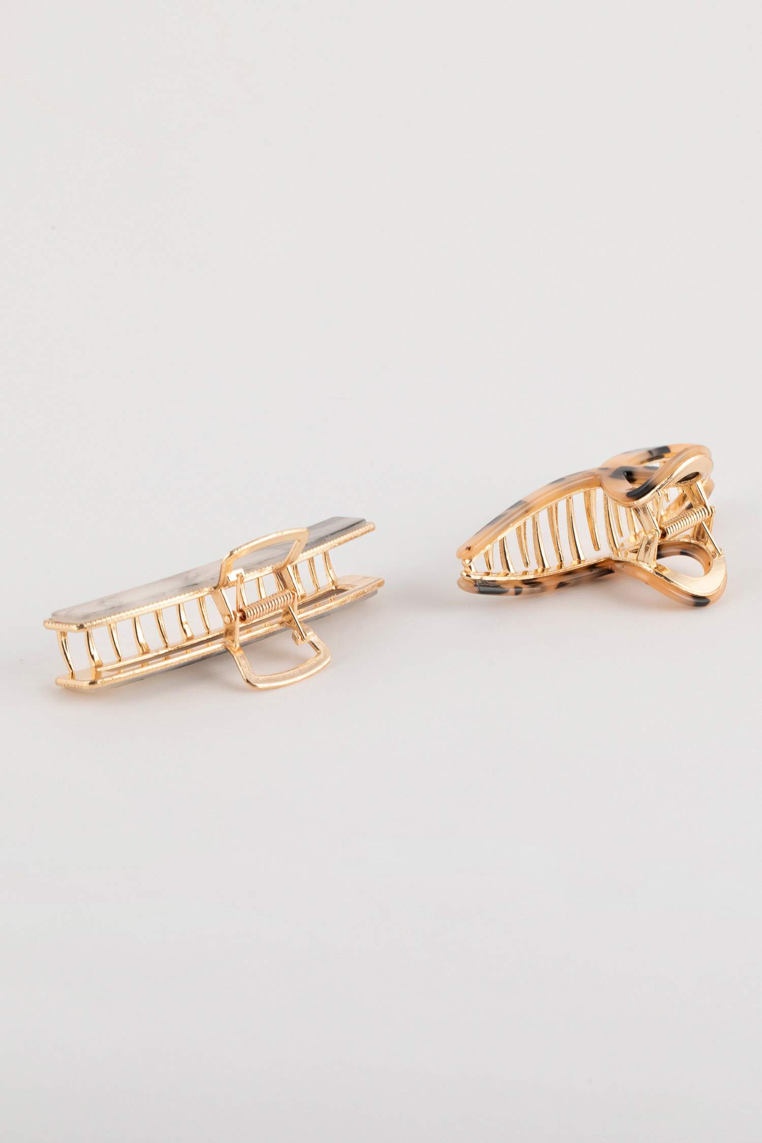 كلبس شعر تايجر - قطعتين