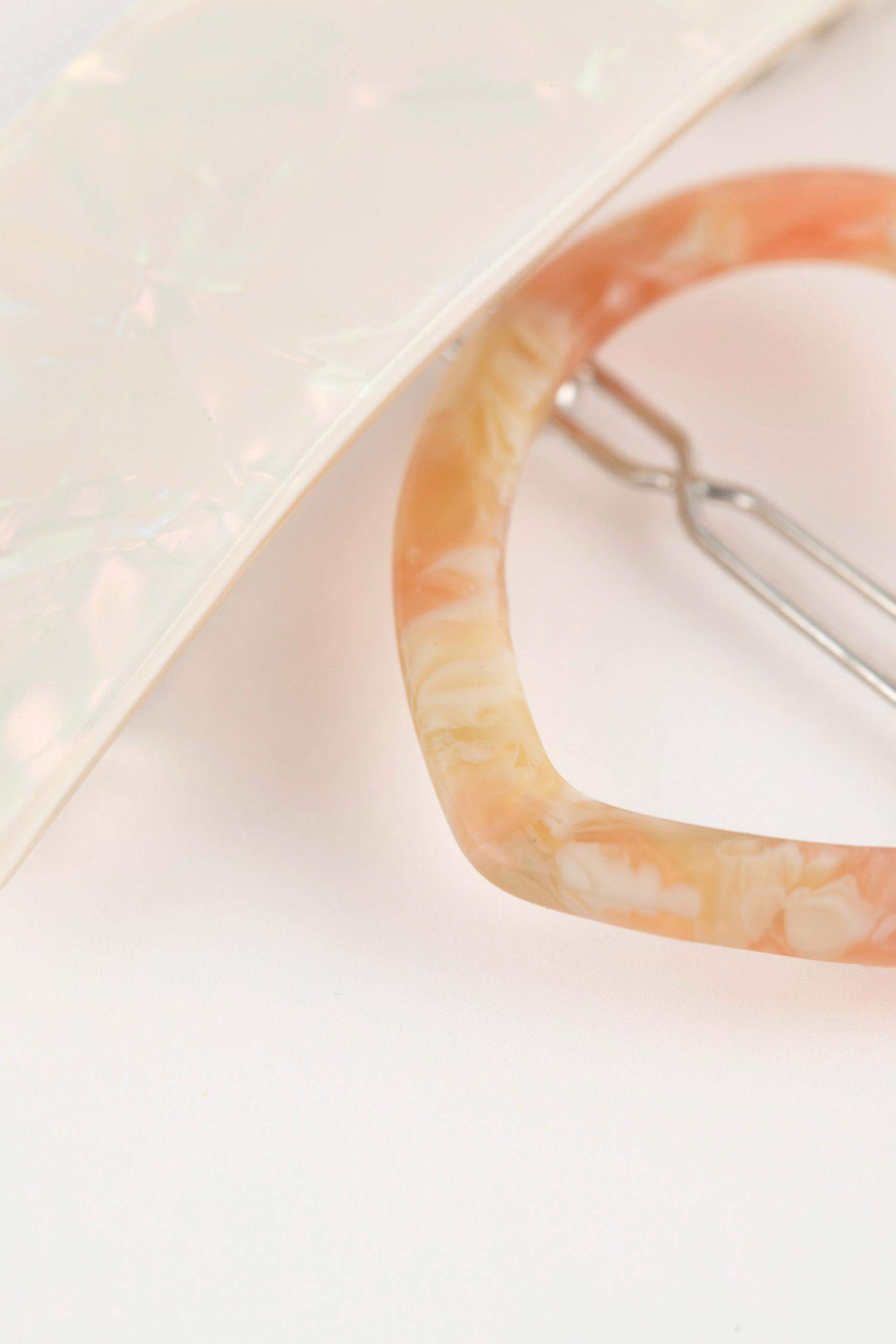 2 Piece Heart Detail Clips