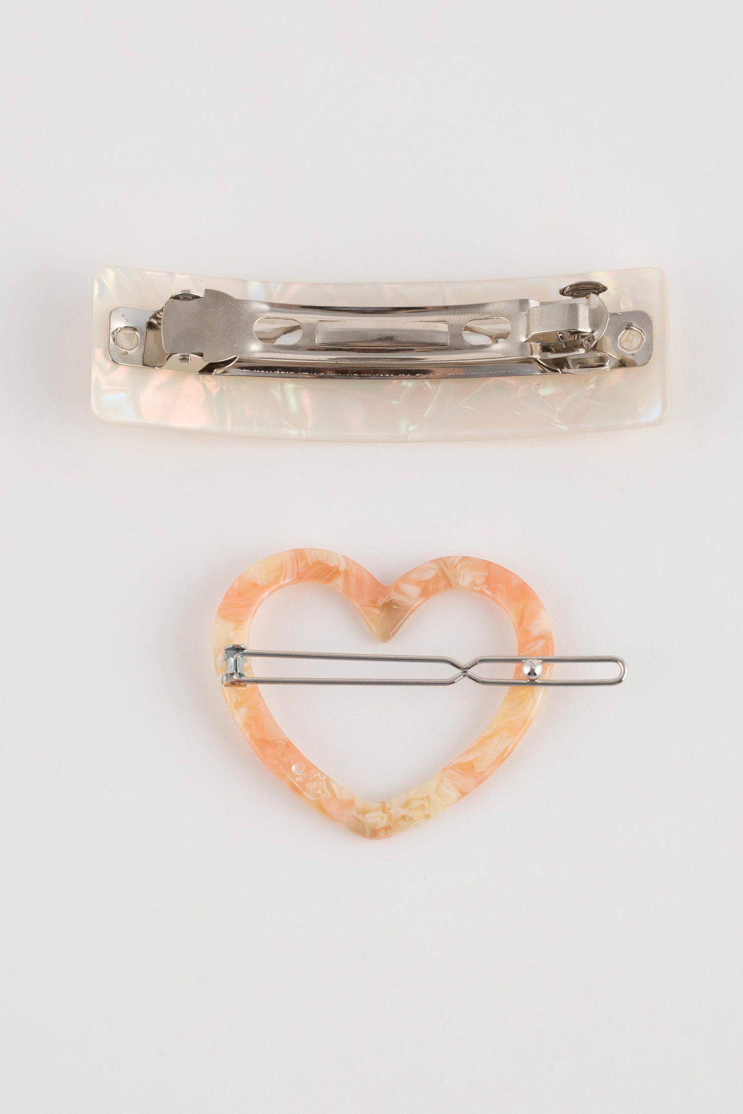 2 Piece Heart Detail Clips