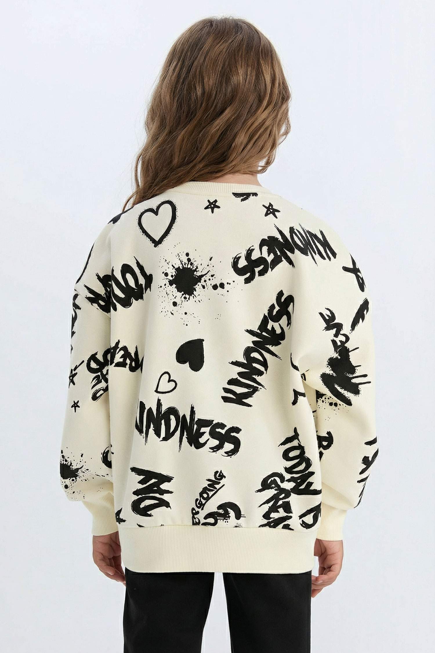 Kız Çocuk 2'li Takım Desenli Sweatshirt Beli Lastikli Eşofman Altı