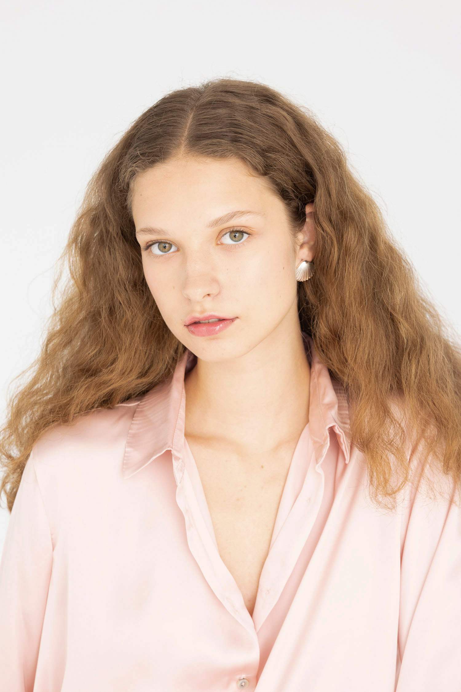 Woman Seashell Earrings