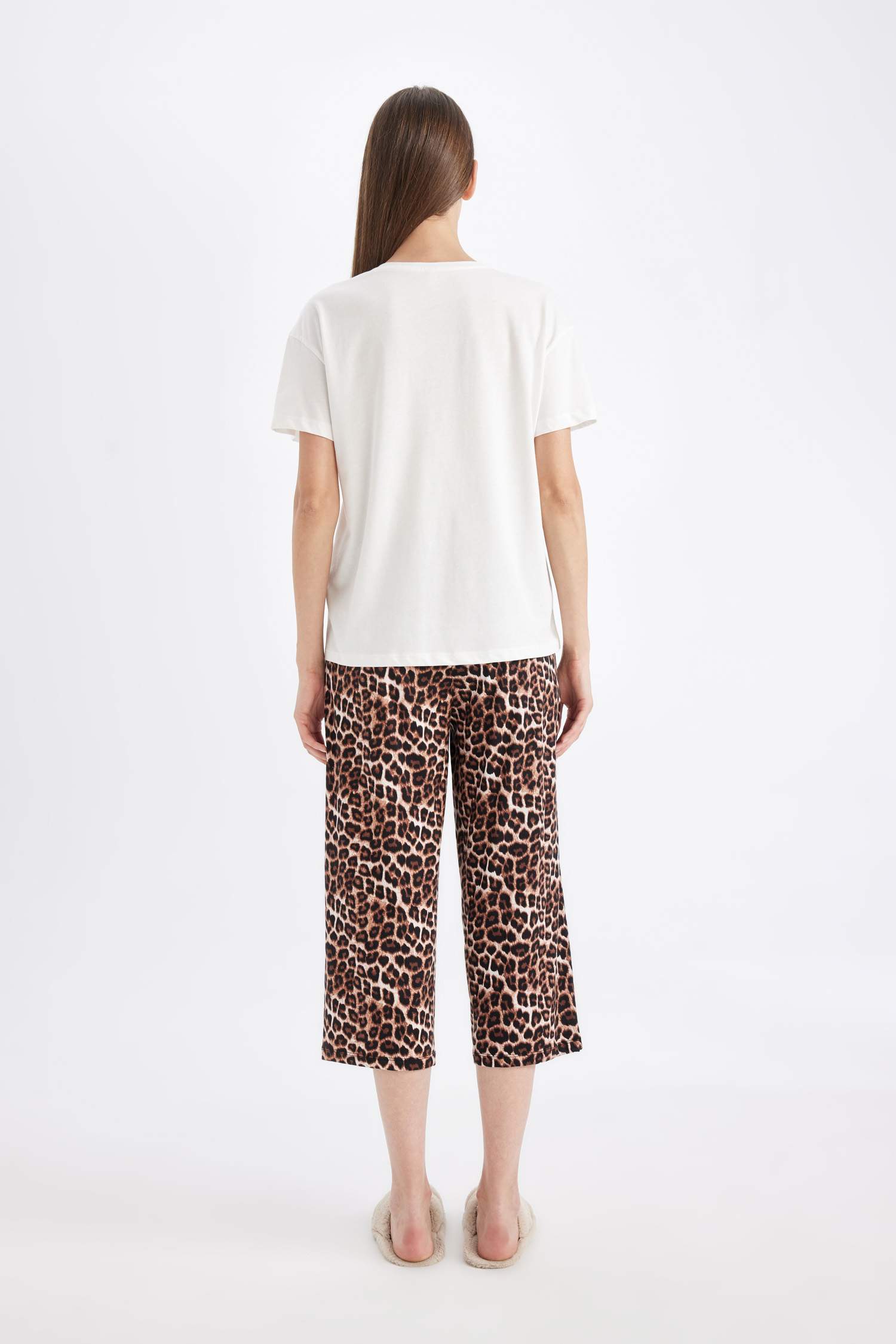 Regular Fit Leopard 2 Piece Pajama Set