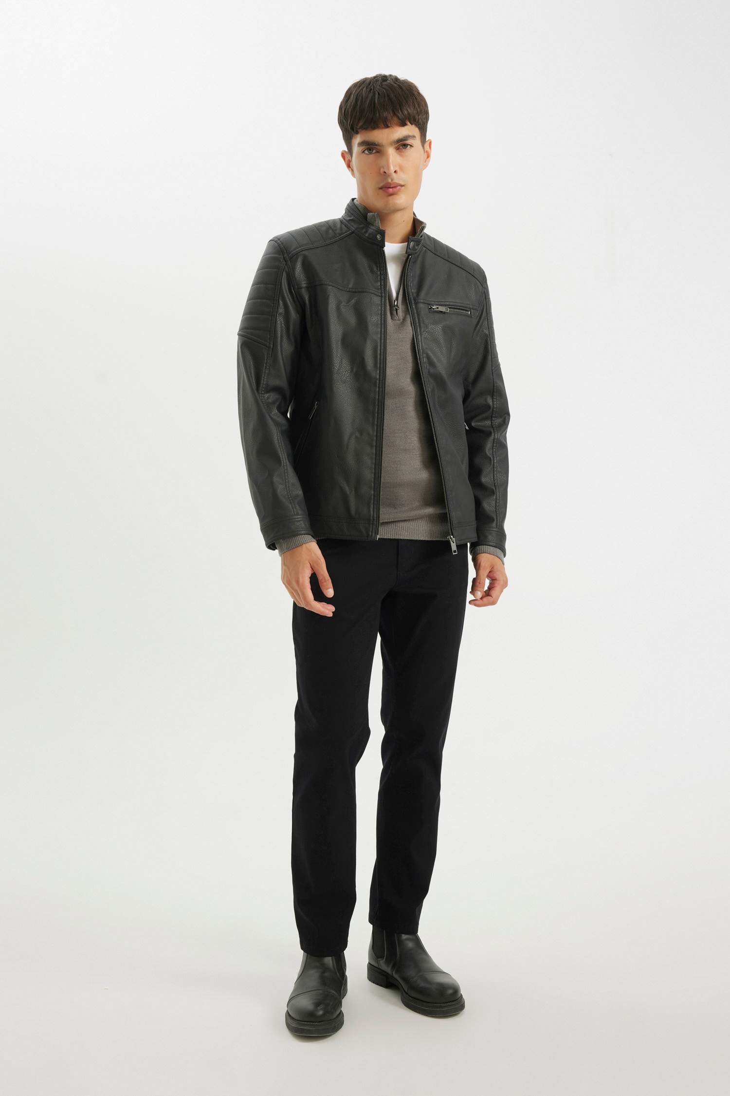 جاكيت خفيف جلد صناعي سليم فيت بياخة عالية