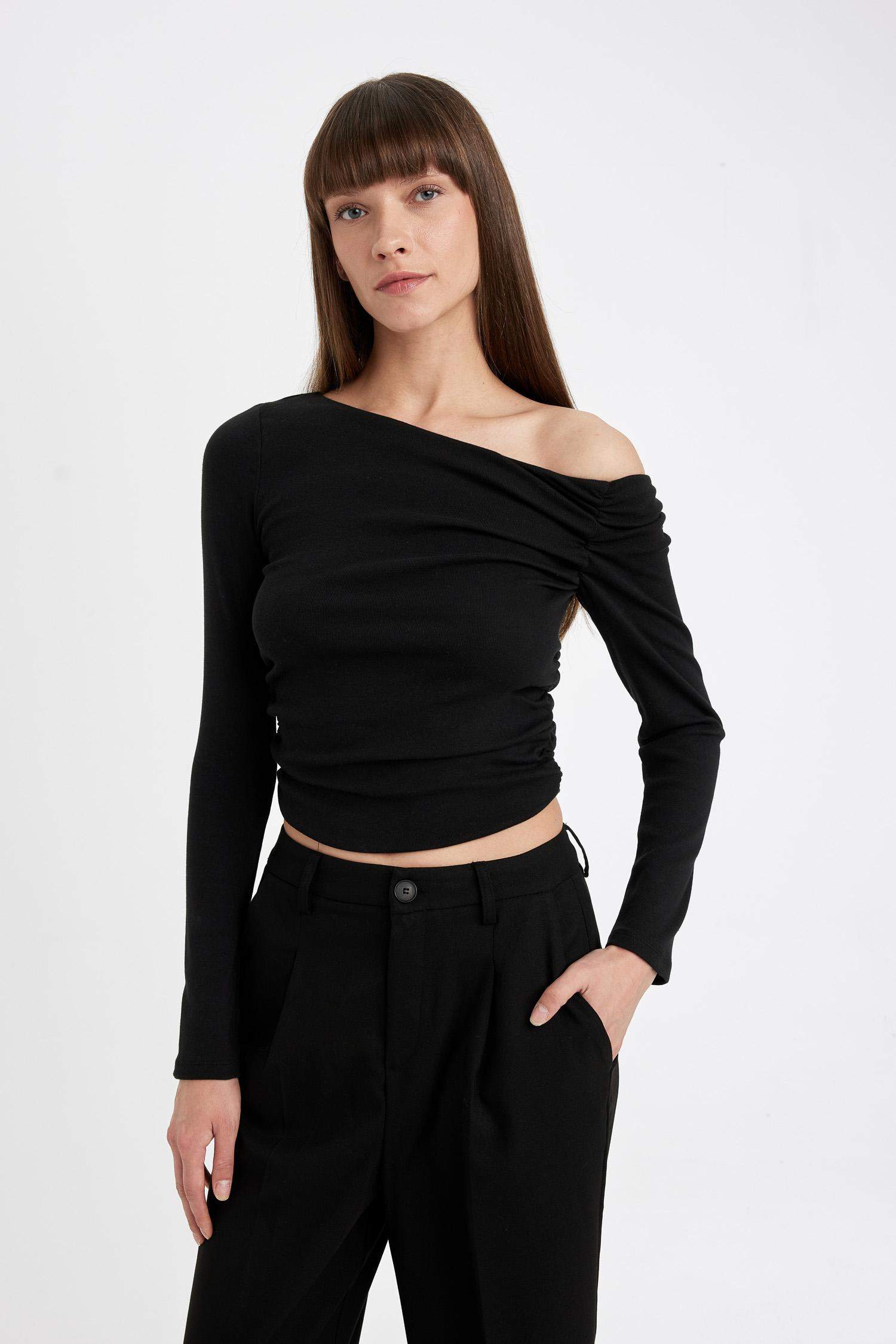 Black Slim Fit Half Turtleneck Casual Basic T-Shirt
