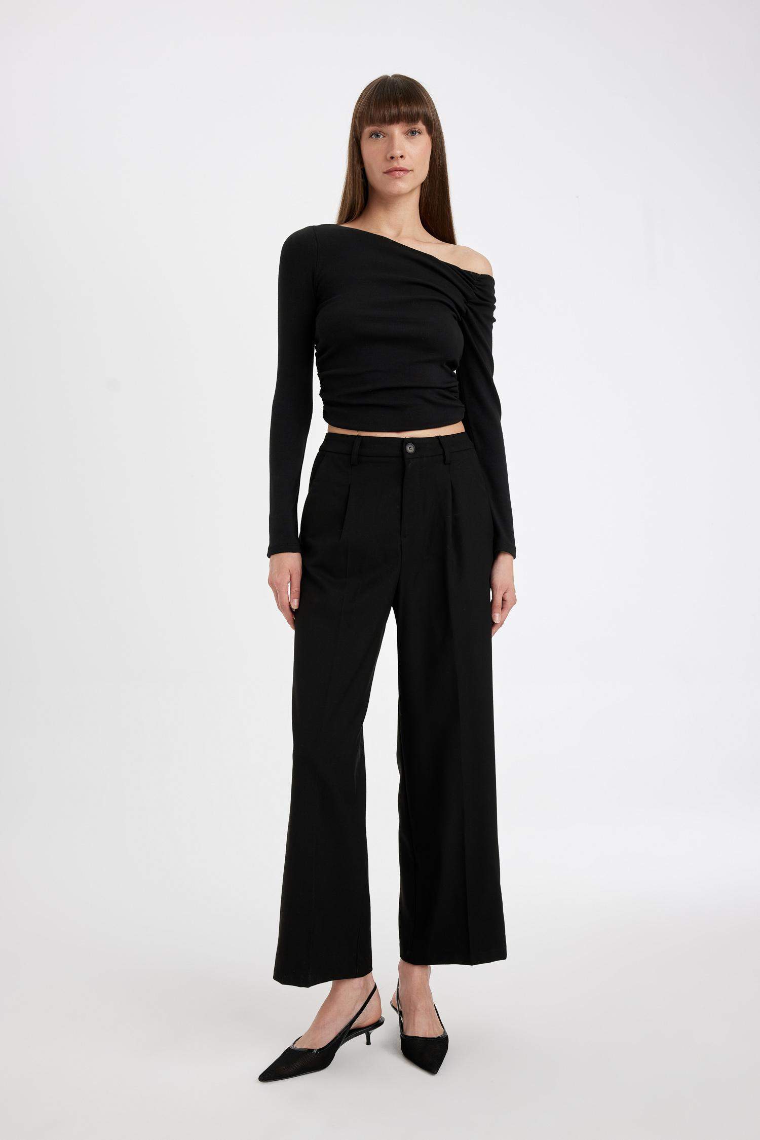 Black Slim Fit Half Turtleneck Casual Basic T-Shirt