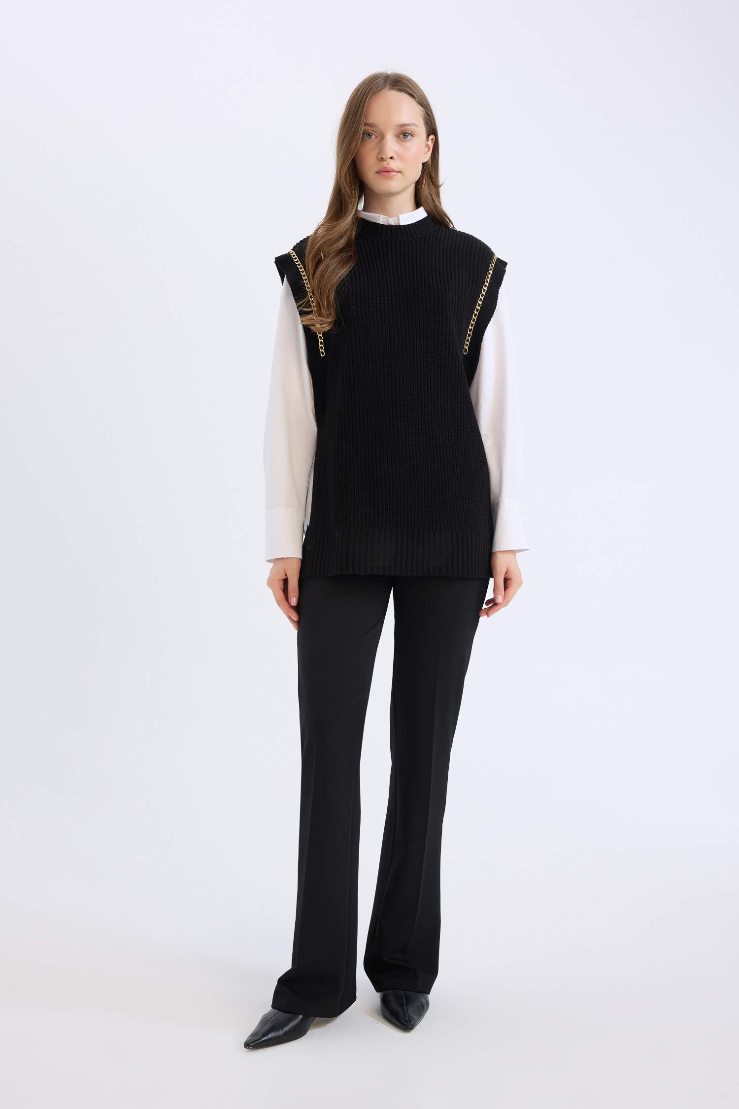 يلك صوف سادة بياخة مستديرة بفتحة من الجانب