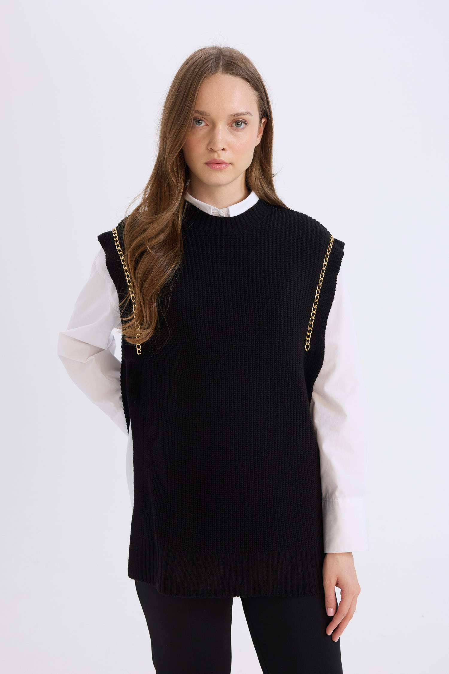 يلك صوف سادة بياخة مستديرة بفتحة من الجانب