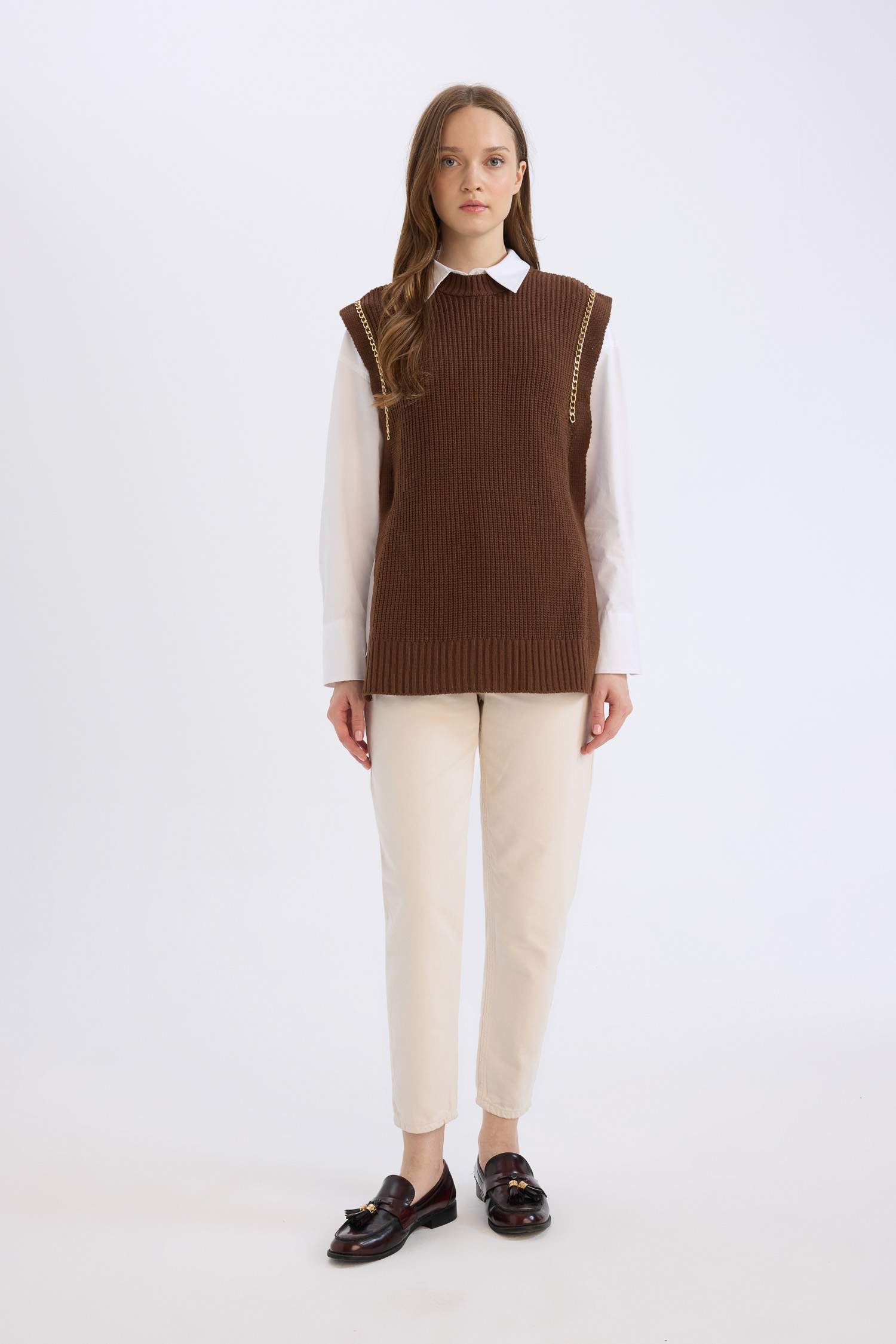 Half Turtleneck Basic Side Slit Vest