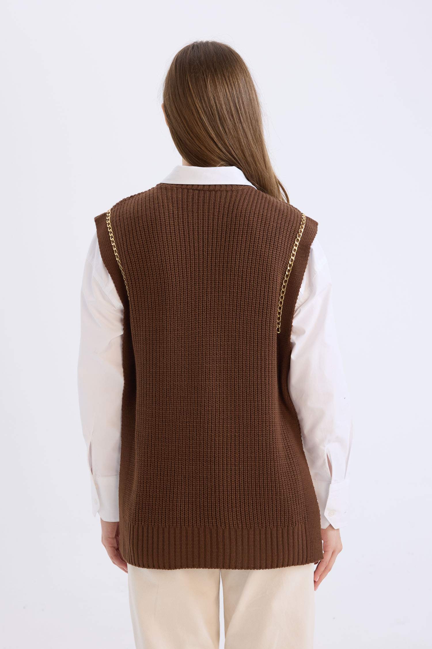 Half Turtleneck Basic Side Slit Vest