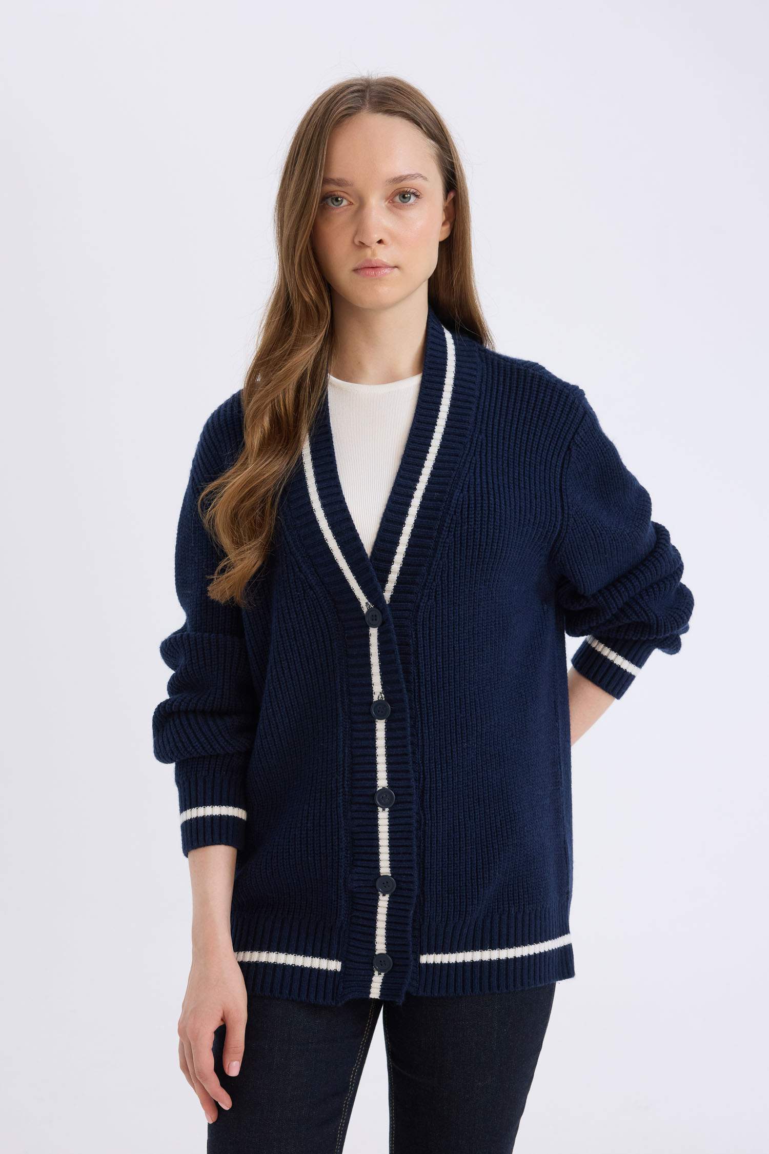 Pull Cardigan en tricot à col en V à Coupe régulière