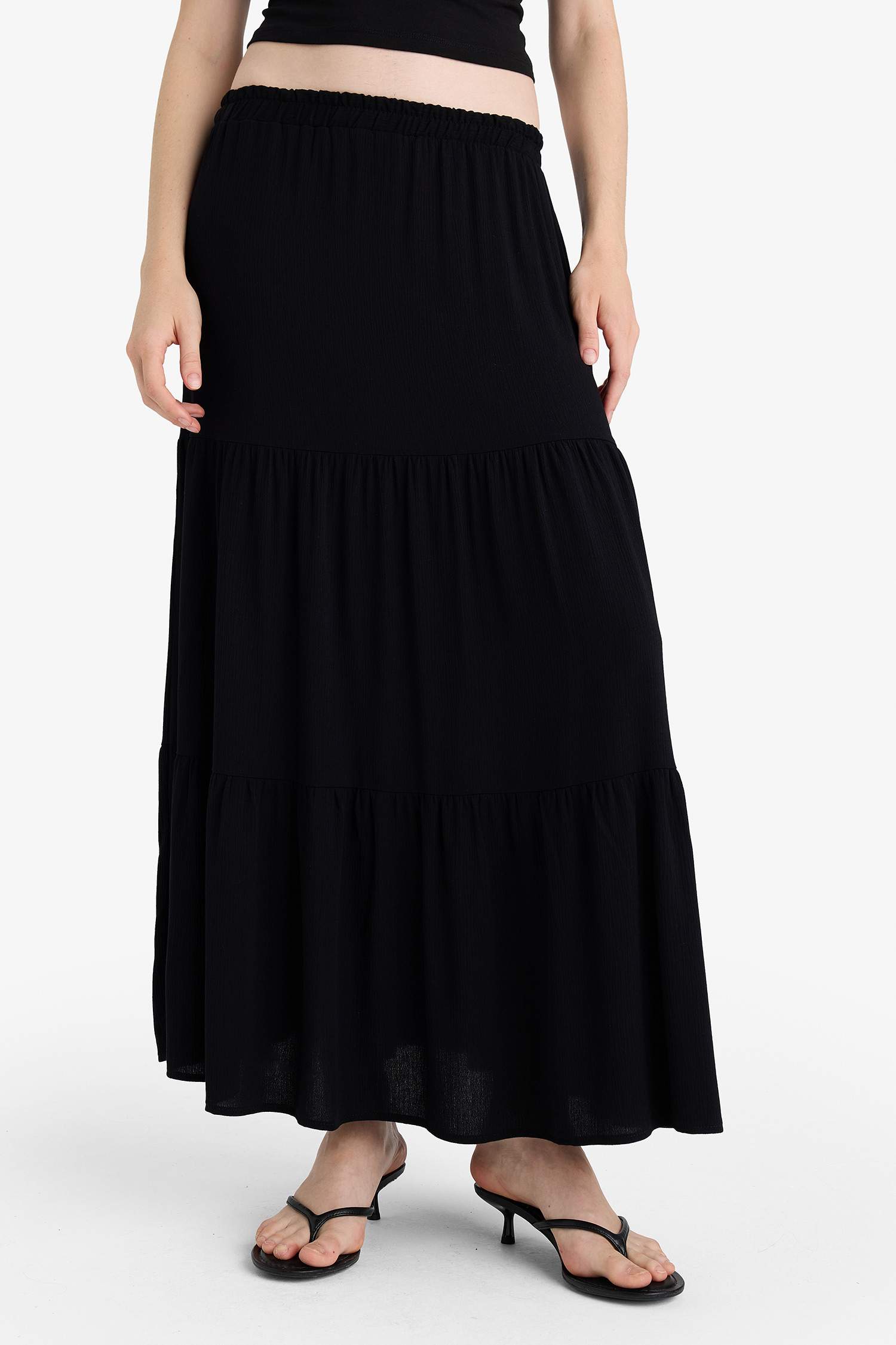 تنورة طويلة فيسكوز كرنكيل بخصر عالي وبطانة قطنية