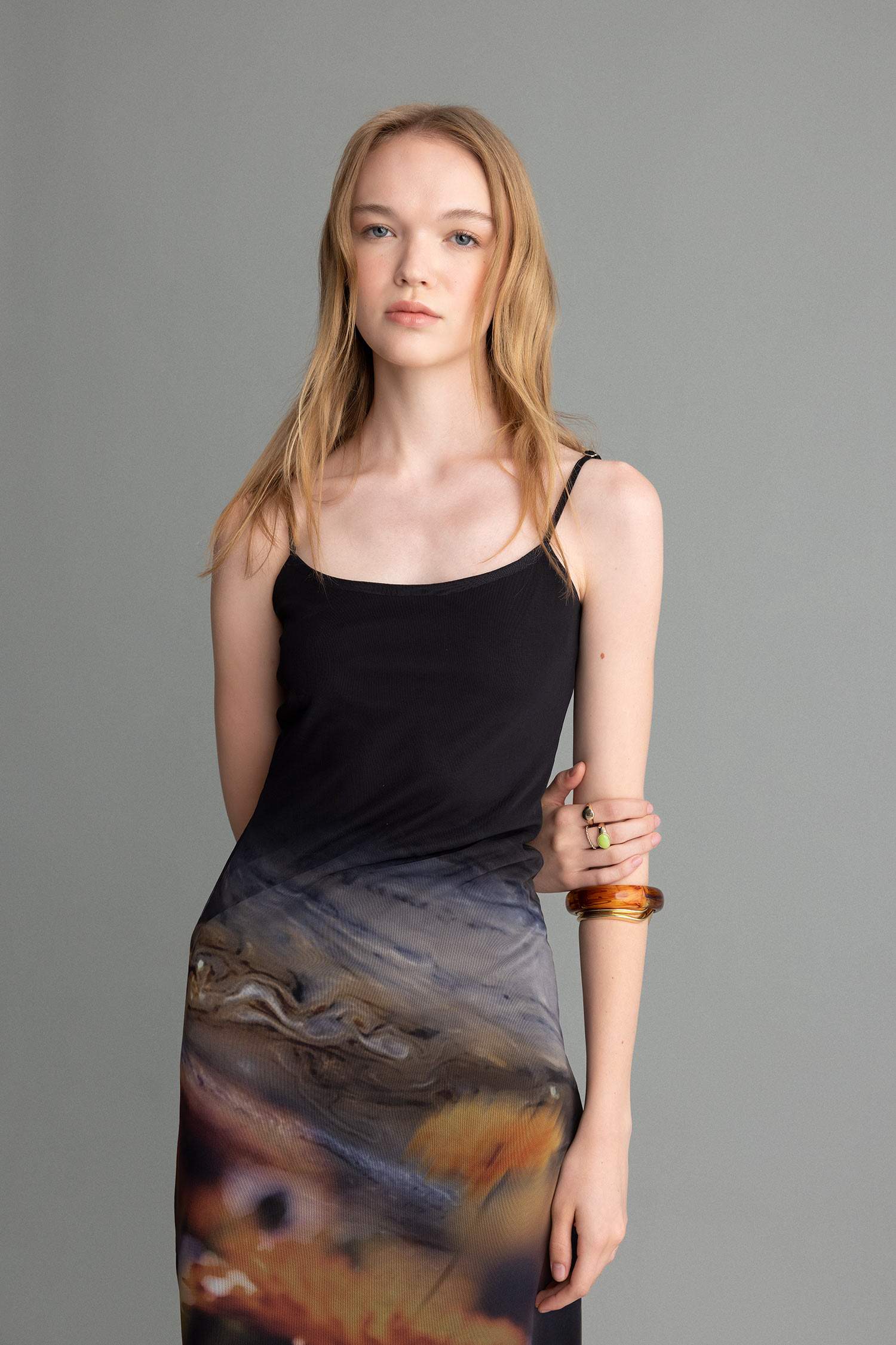 Bodycon Vücudu Saran Askılı Desenli Tül Askılı Maxi Elbise