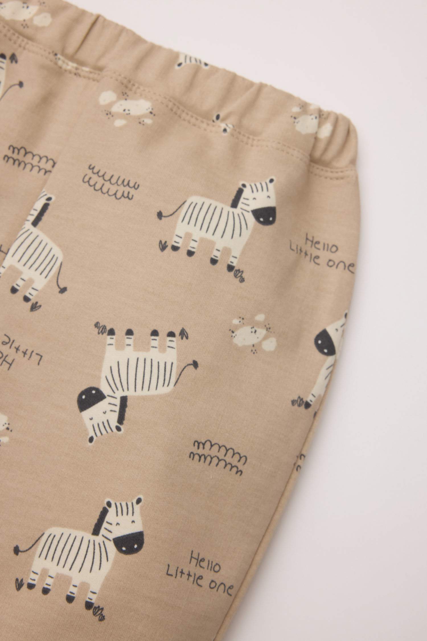 طقم بيبي اولادي خفيف زيبرا خفيف قصة عادية - 3 قطع