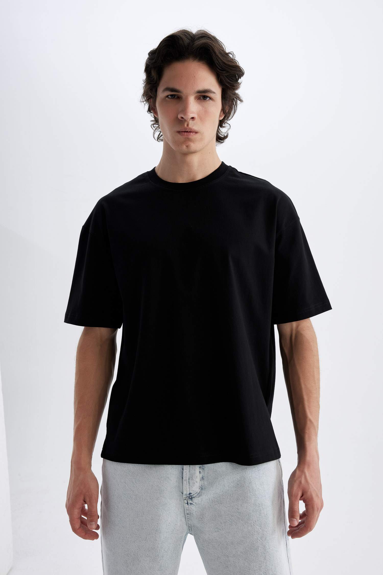 Boxy Fit Crew Neck Short Sleeve T-Shirt