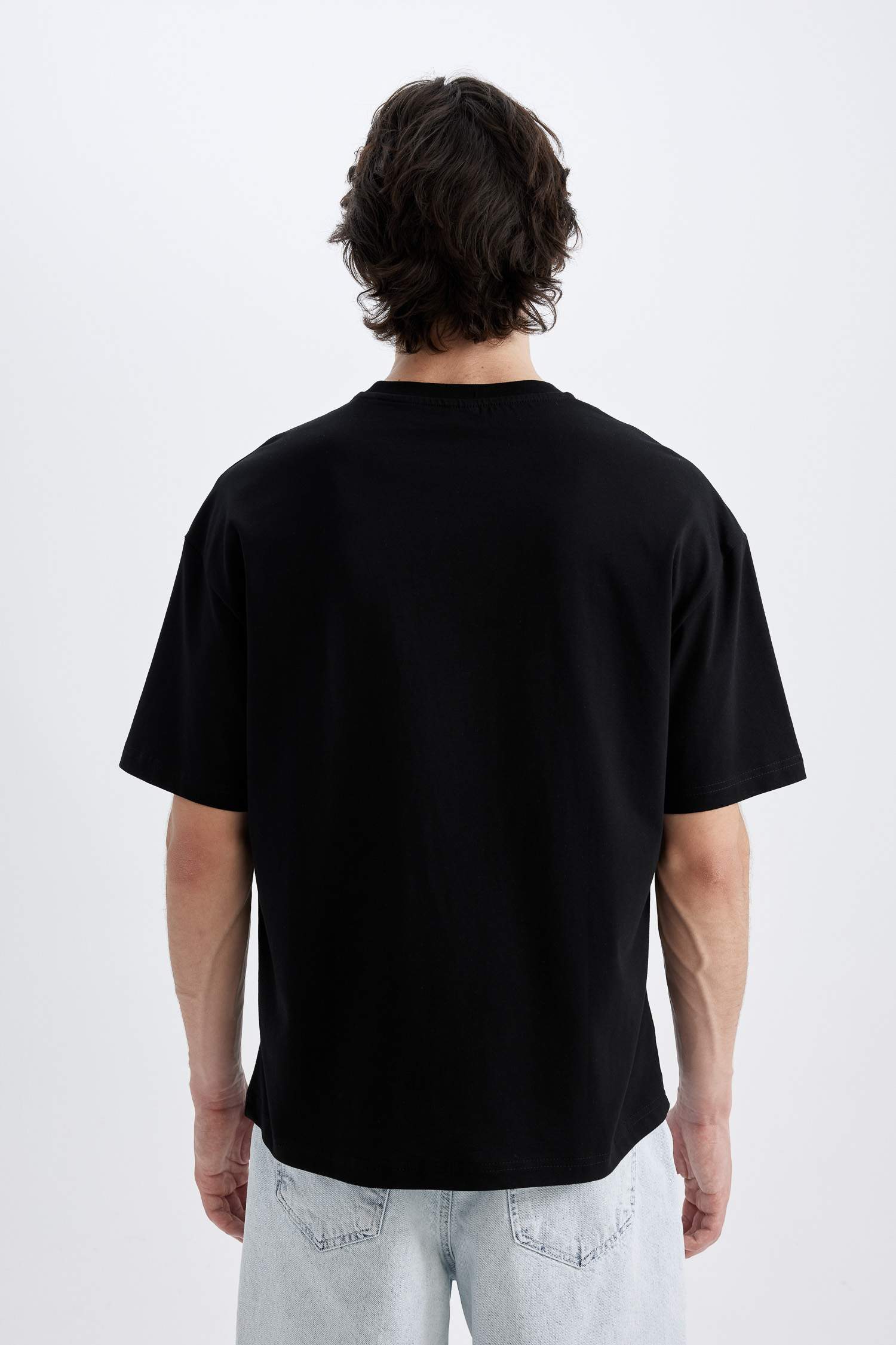 Boxy Fit Crew Neck Short Sleeve T-Shirt