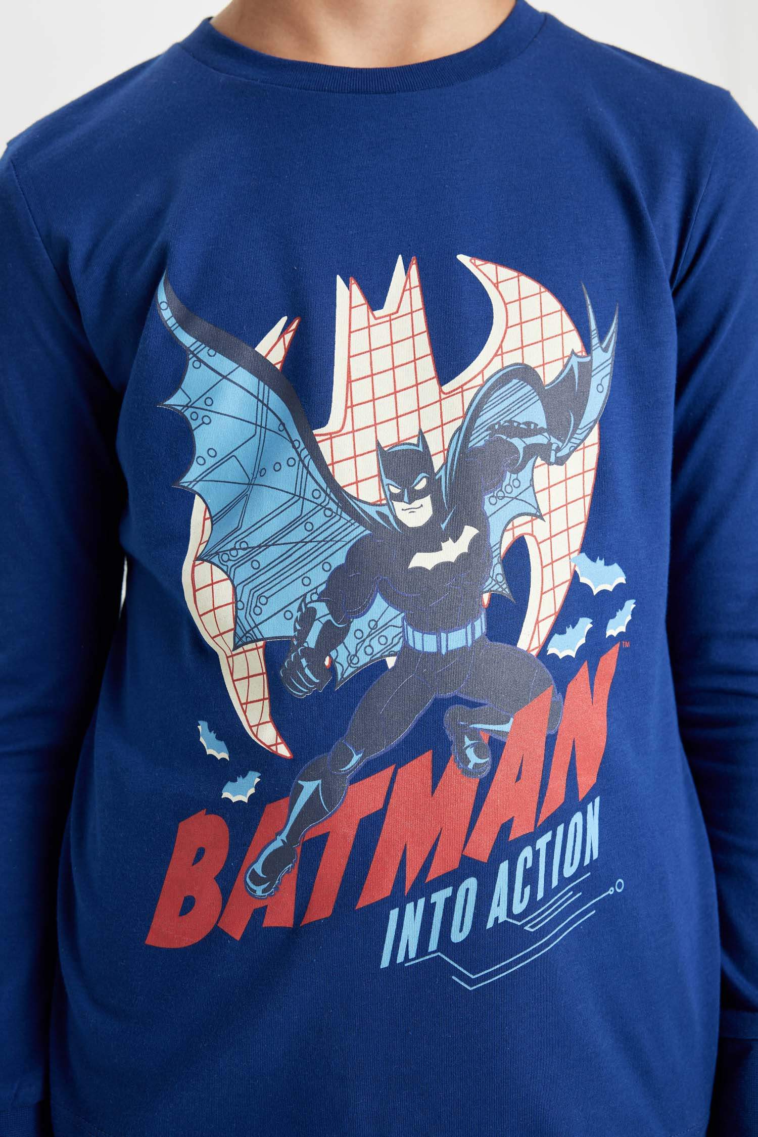 طقم بيجاما ولادي قصة عادية من باتمان - قطعتين