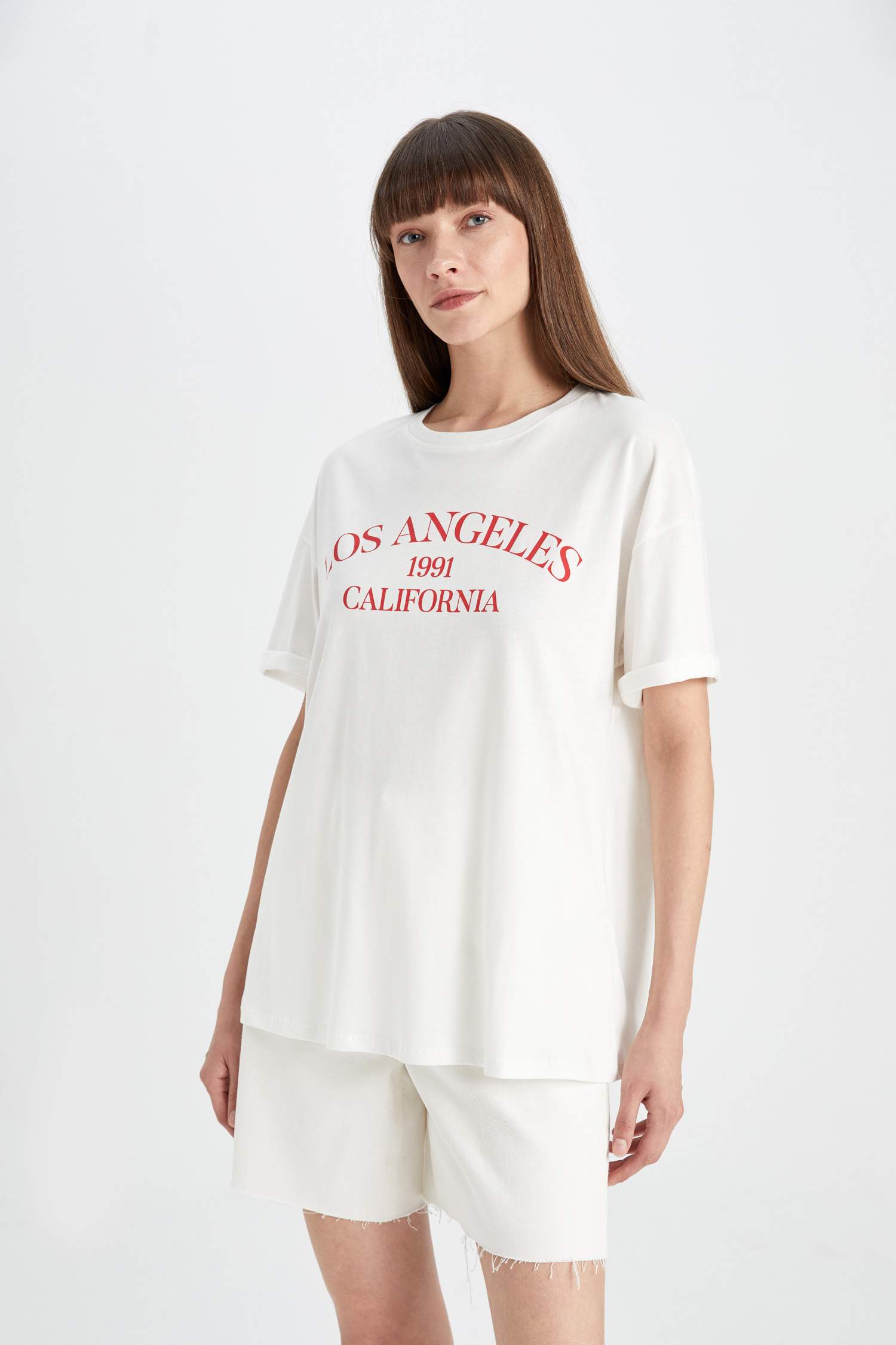 تيشيرت نص كم واسع برقبة مستديرة