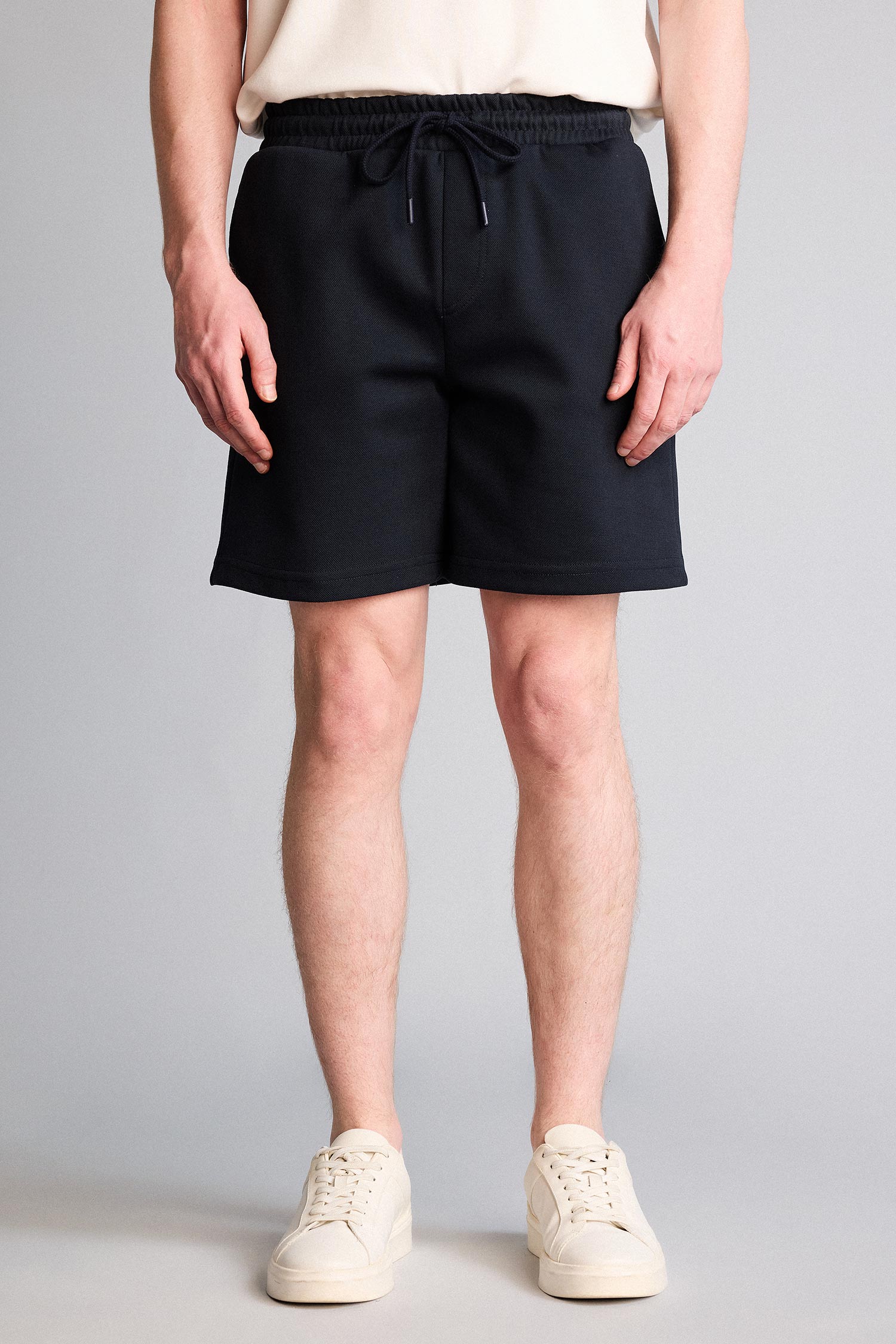 DeFacto Regular Fit Basic Düz Şort görsel 3