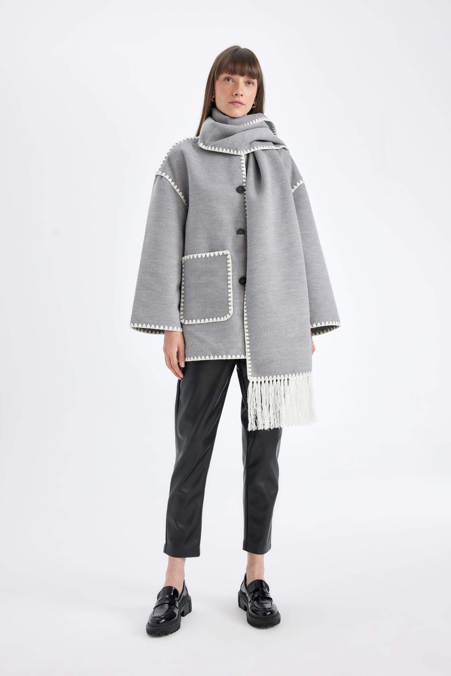 Relax Fit Cepli Düğmeli Çoban Dikişli Kaşe Mont