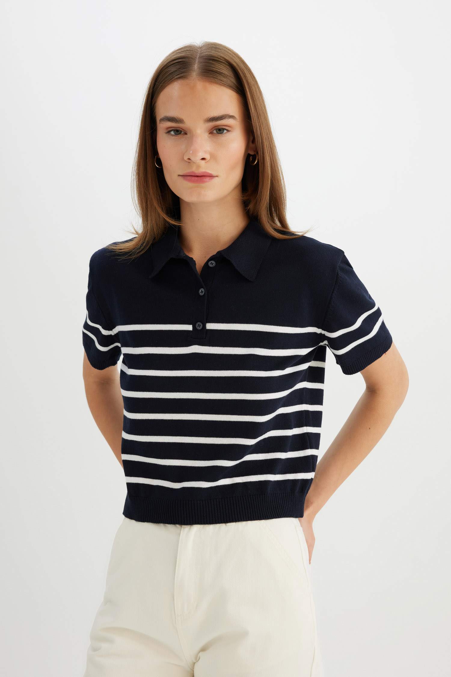 Pull rayé à col Polo à coupe régulière