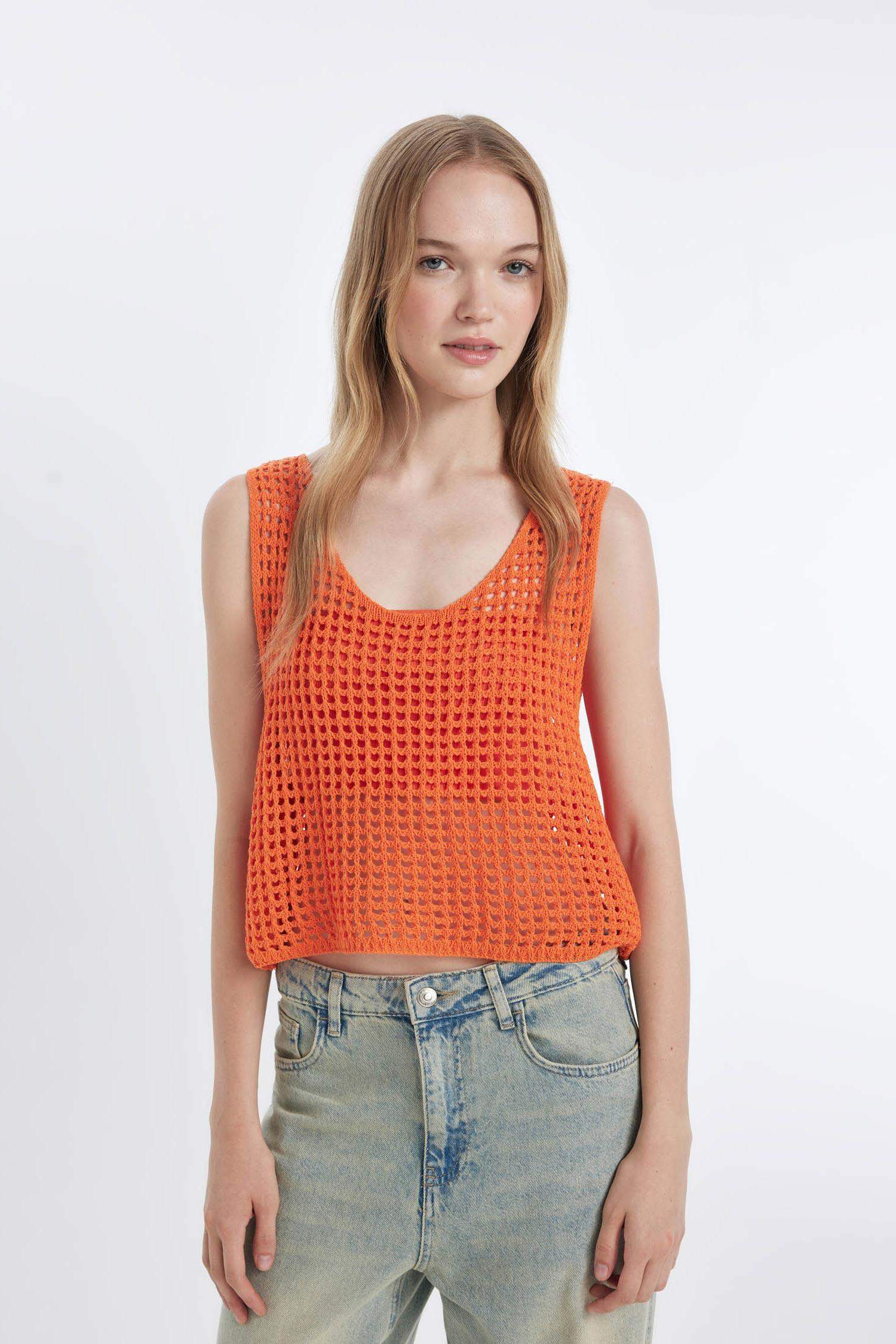 V Neck Crochet Knitted Top