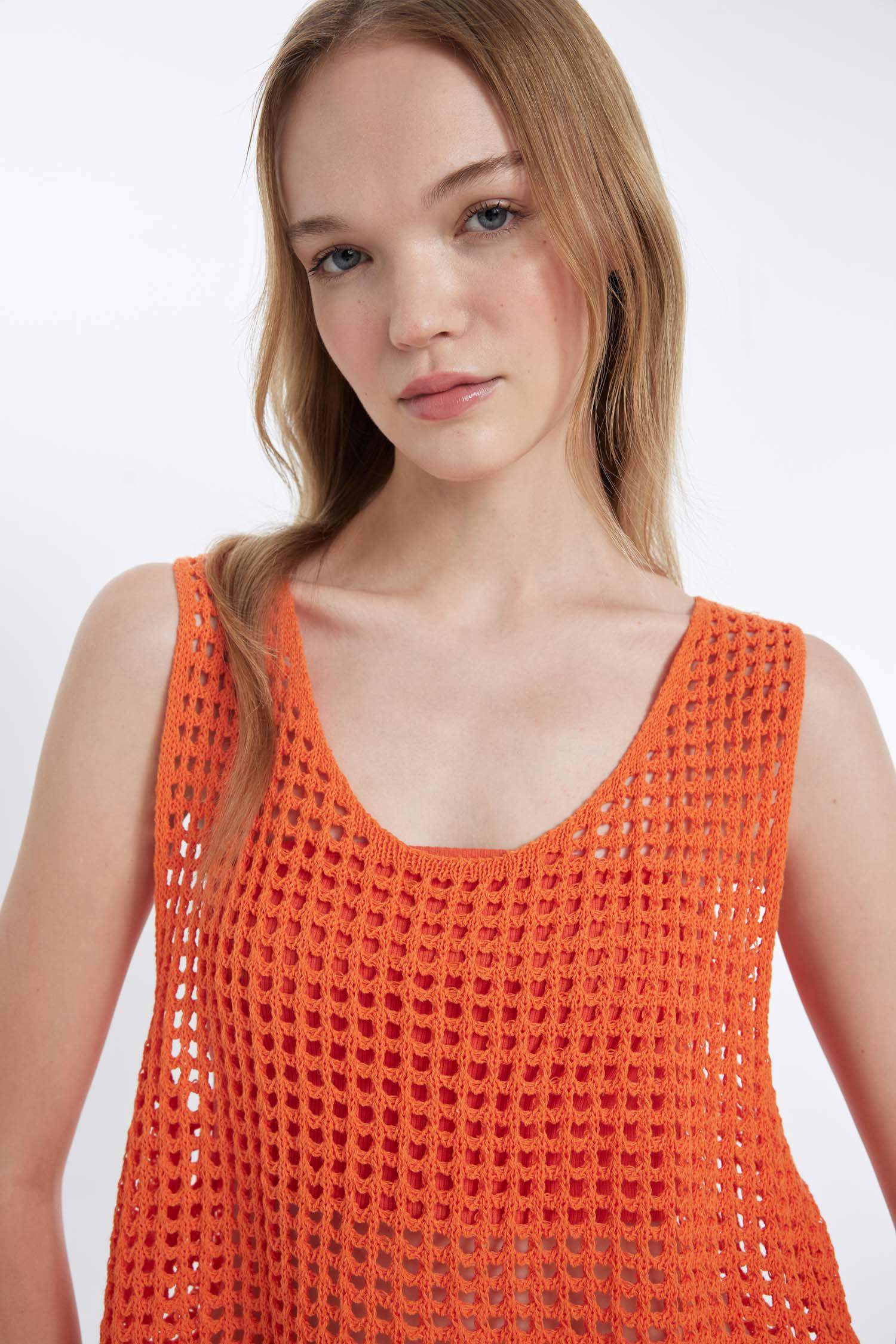 V Neck Crochet Knitted Top