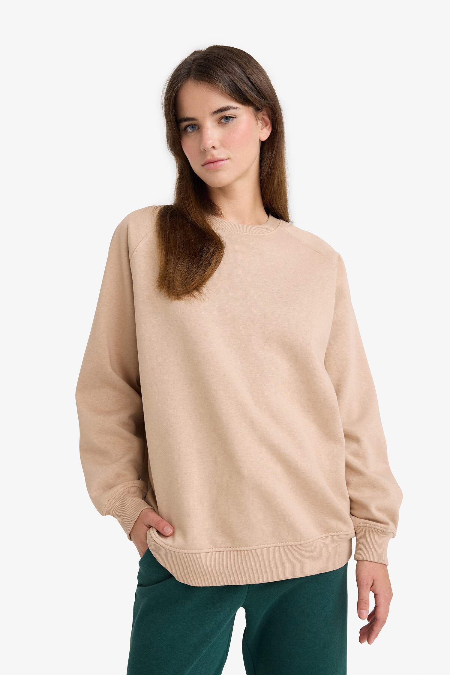 Oversize Fit Crew Neck Thick Fabric Sweatshirt