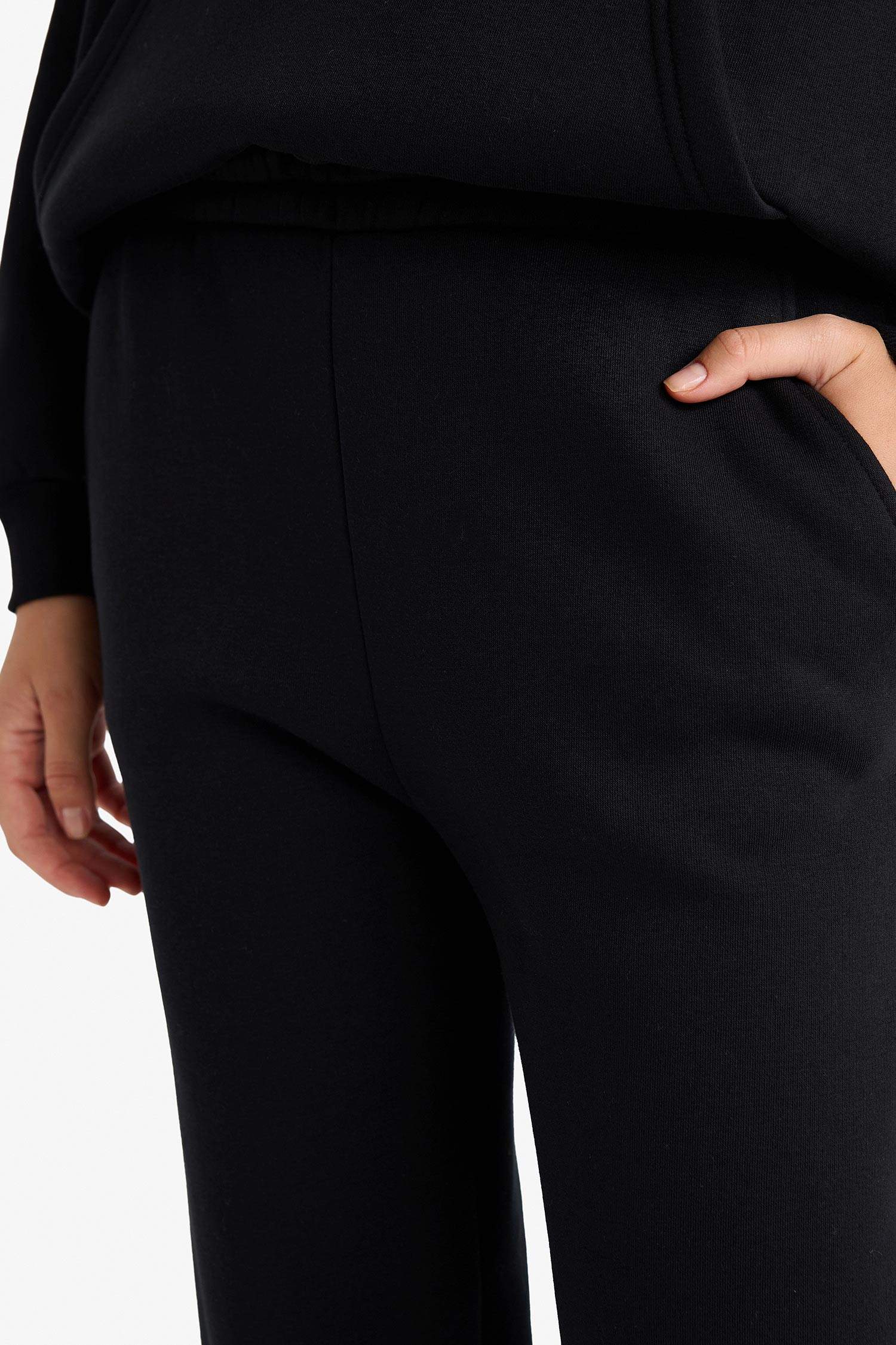 بنطلون تقيل جوجر فيت بجيب