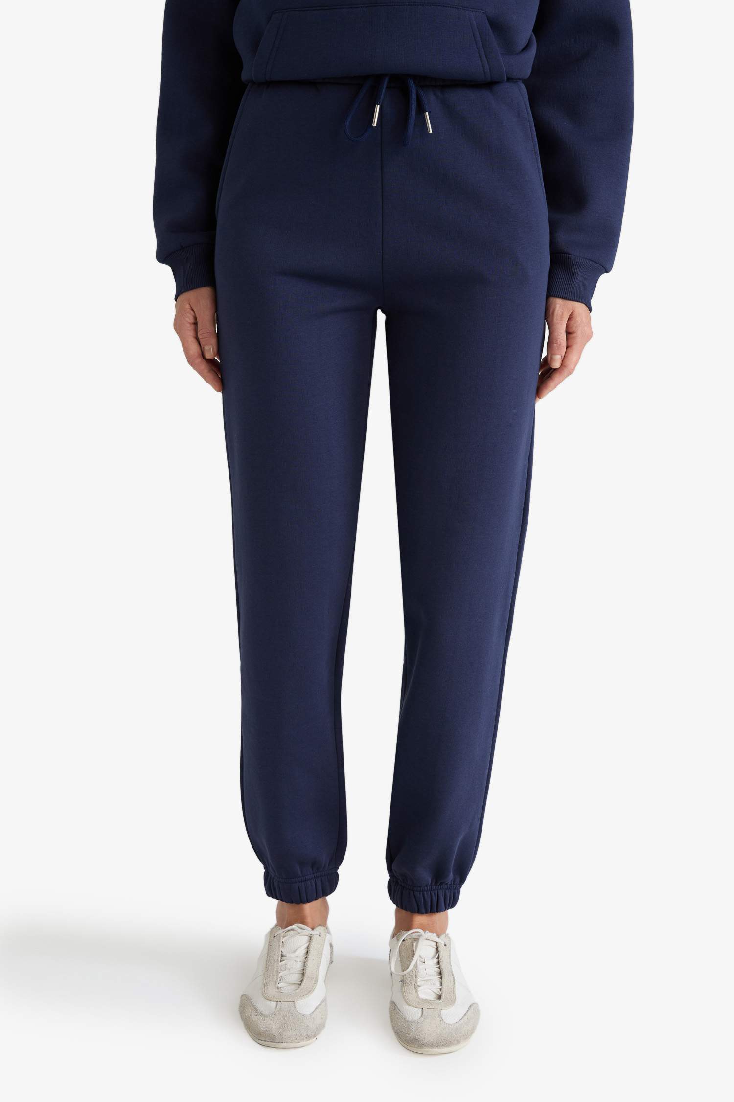 Jogger Fit Thick Fabric Trousers