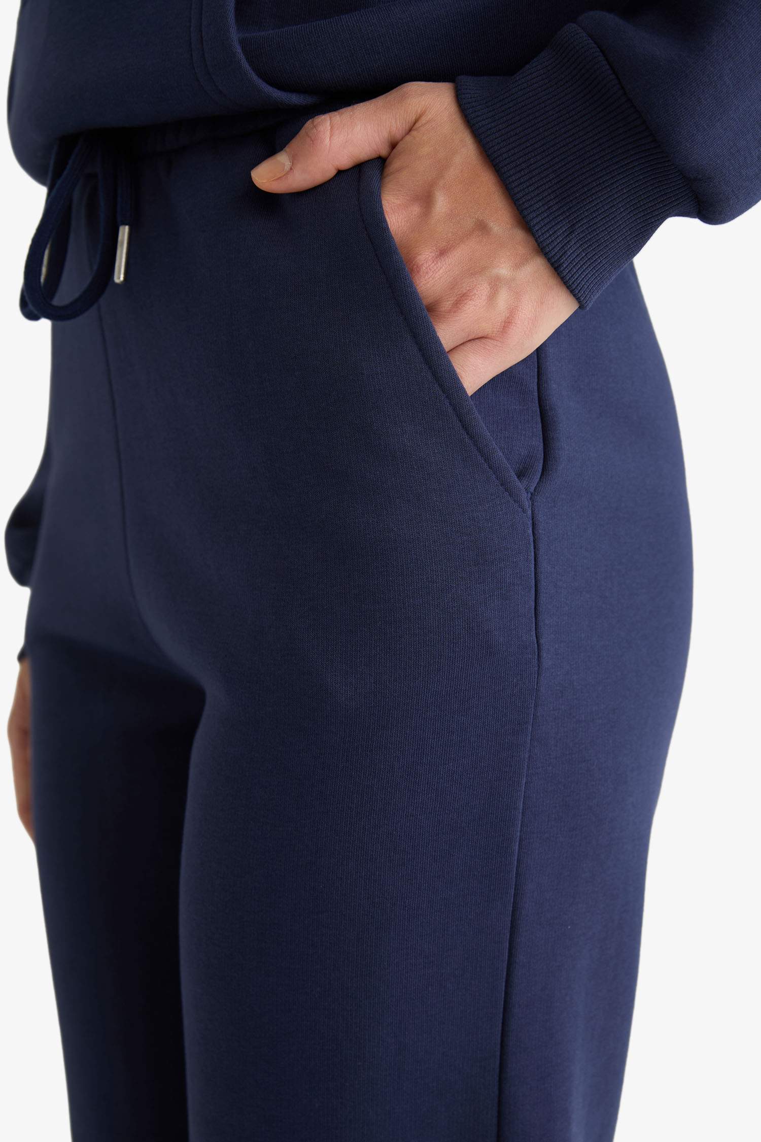 Jogger Fit Thick Fabric Trousers