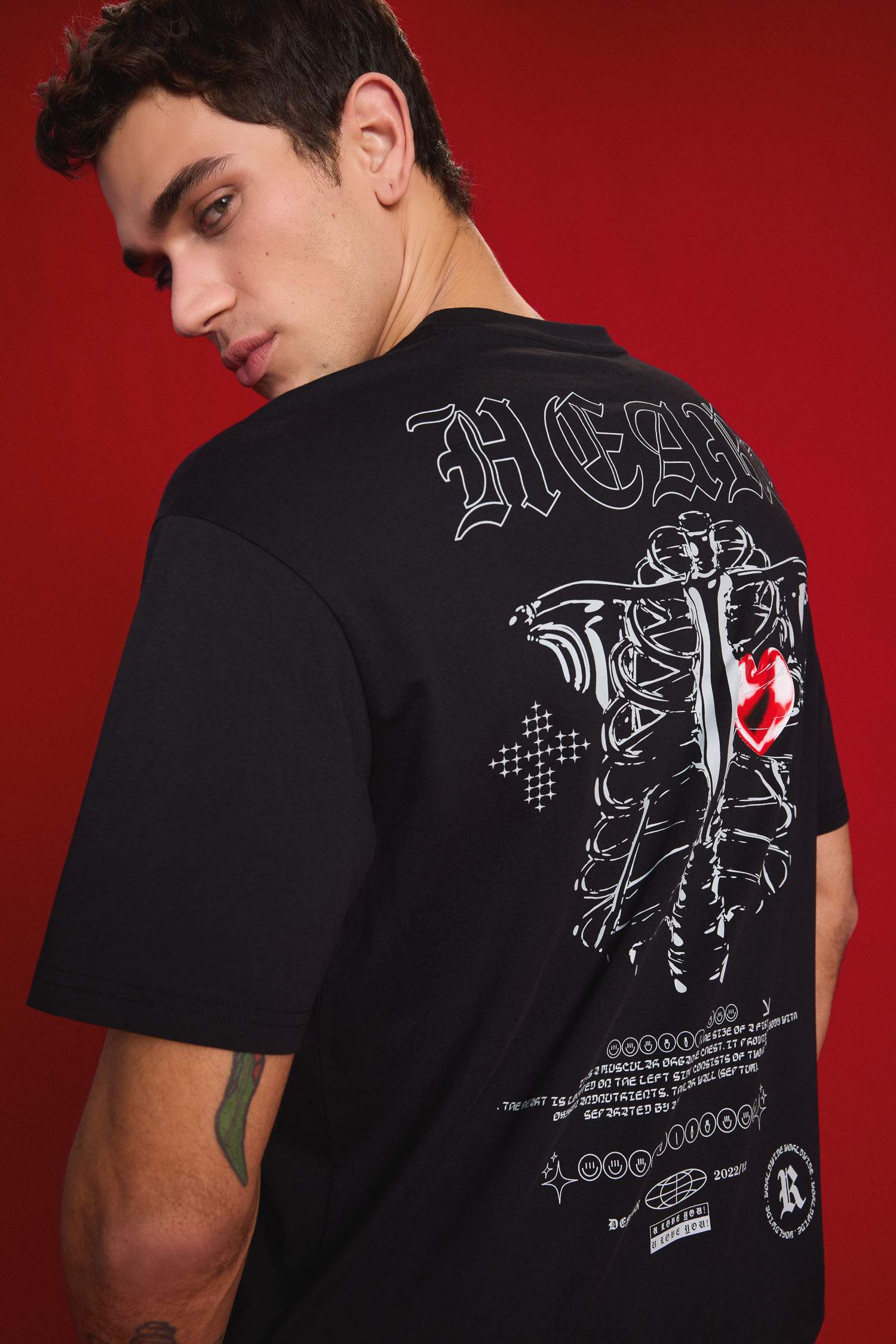 %100 Pamuk Boxy Fit Bisiklet Yaka Sırt Baskılı Kısa Kollu Tişört