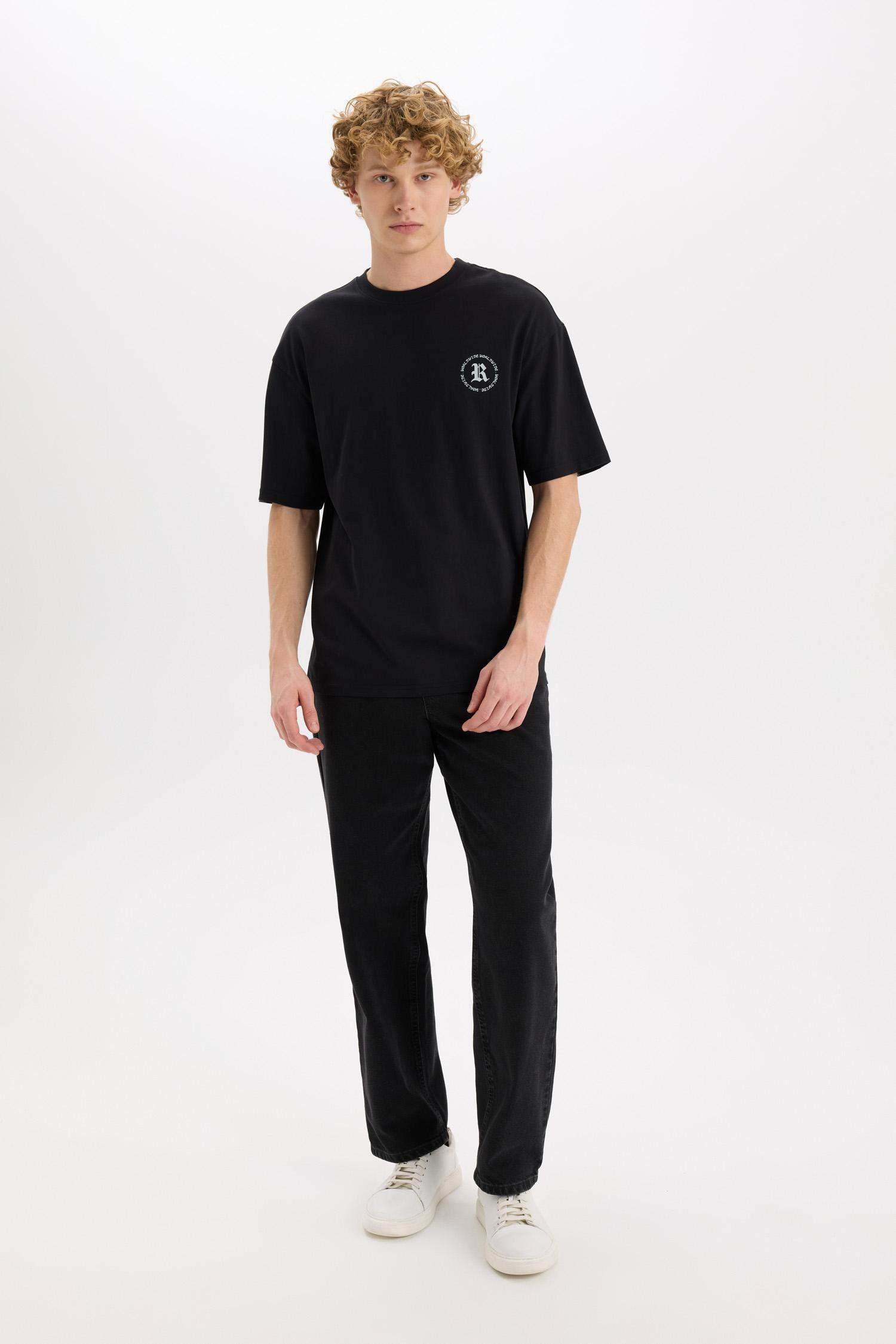 %100 Pamuk Boxy Fit Bisiklet Yaka Sırt Baskılı Kısa Kollu Tişört