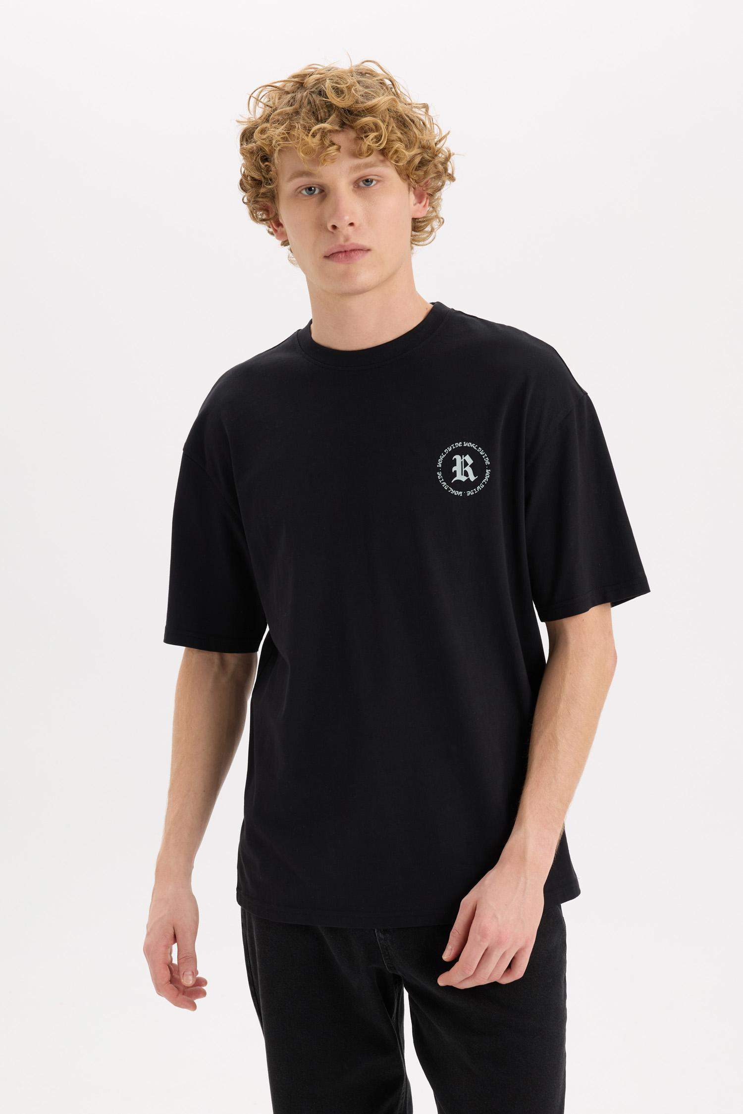 %100 Pamuk Boxy Fit Bisiklet Yaka Sırt Baskılı Kısa Kollu Tişört