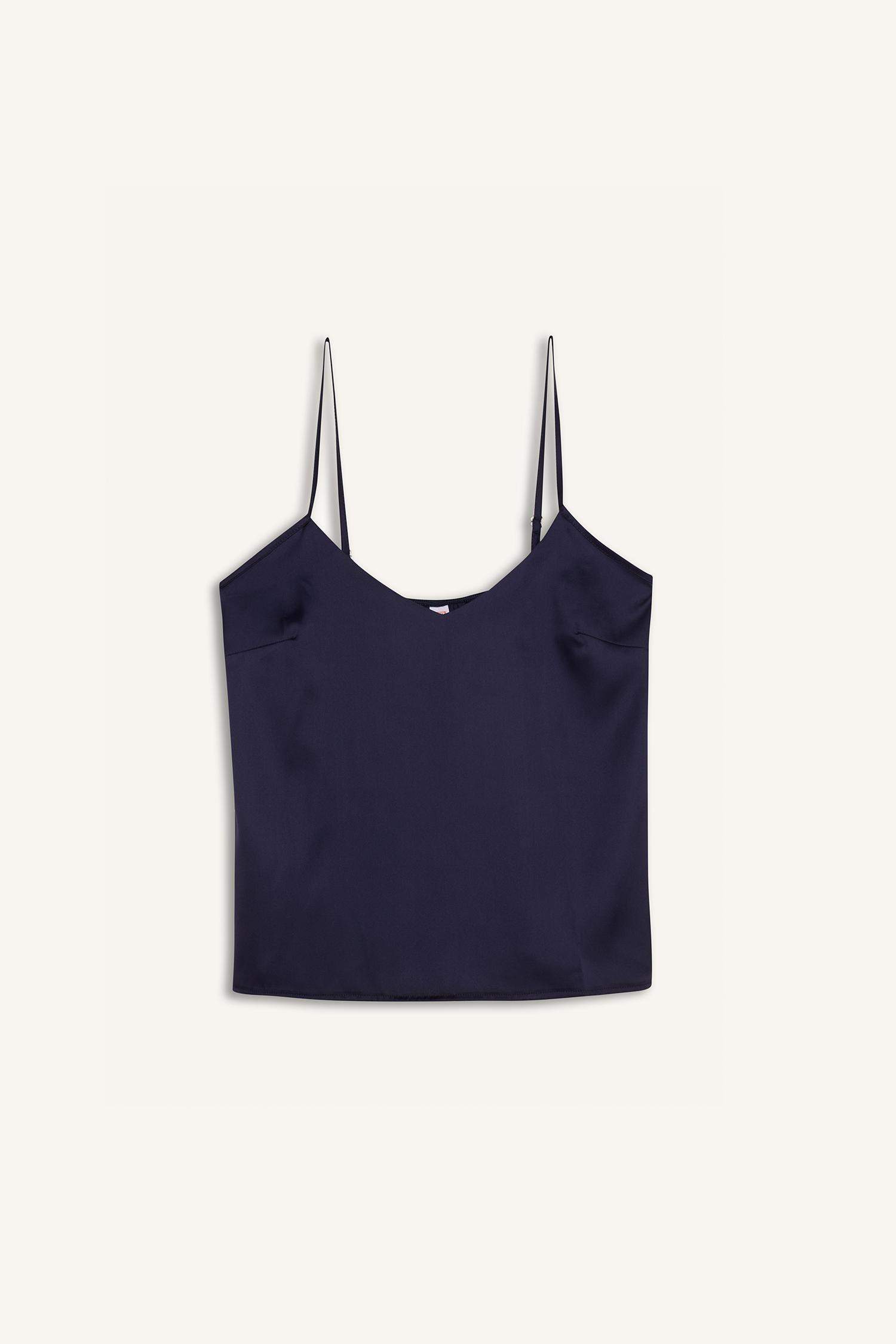 طقم بيجامة ستان من قطعتين من Fall in Love