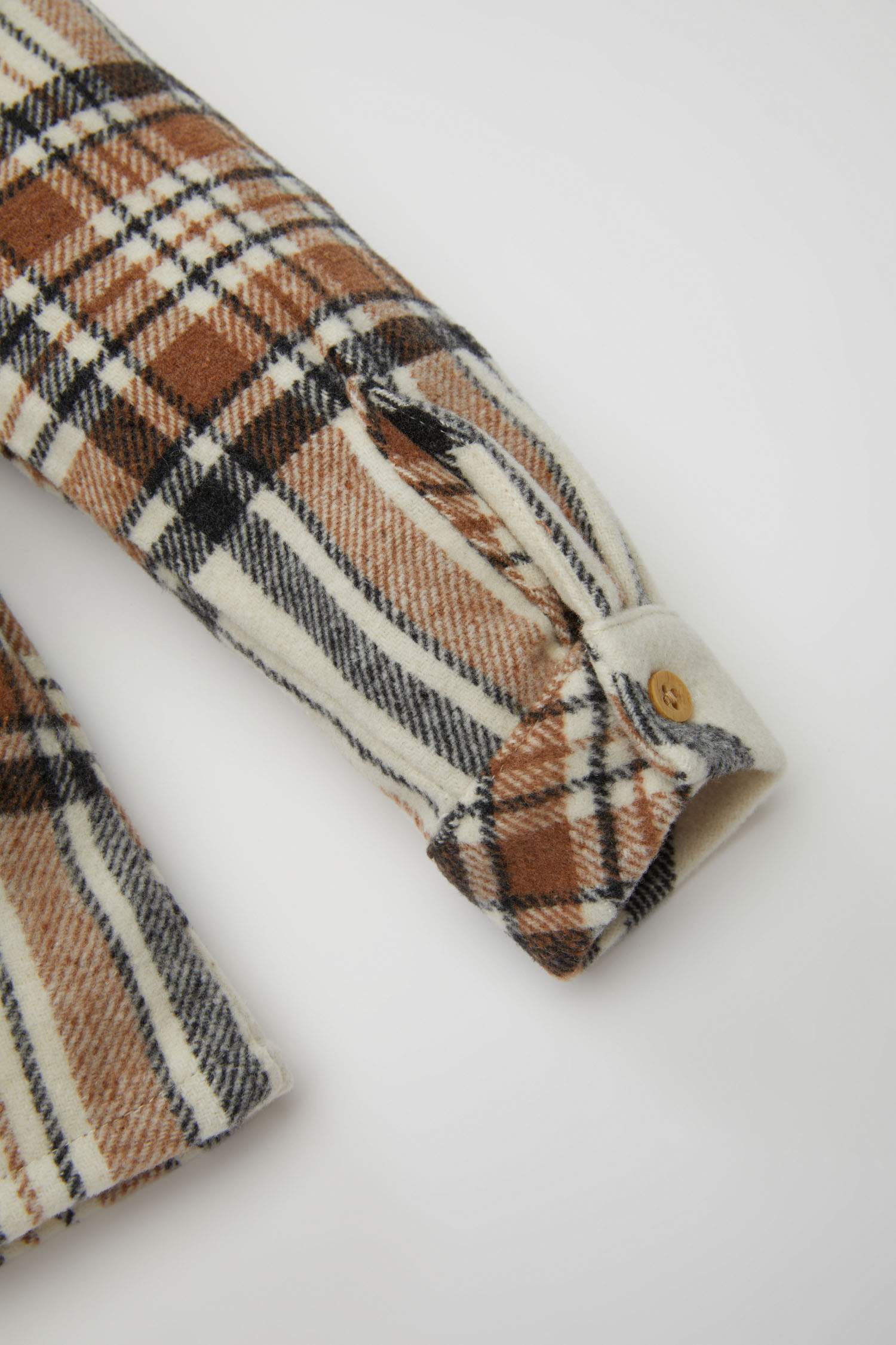 Erkek Bebek Flanel Uzun Kollu Cepli Kareli Gömlek