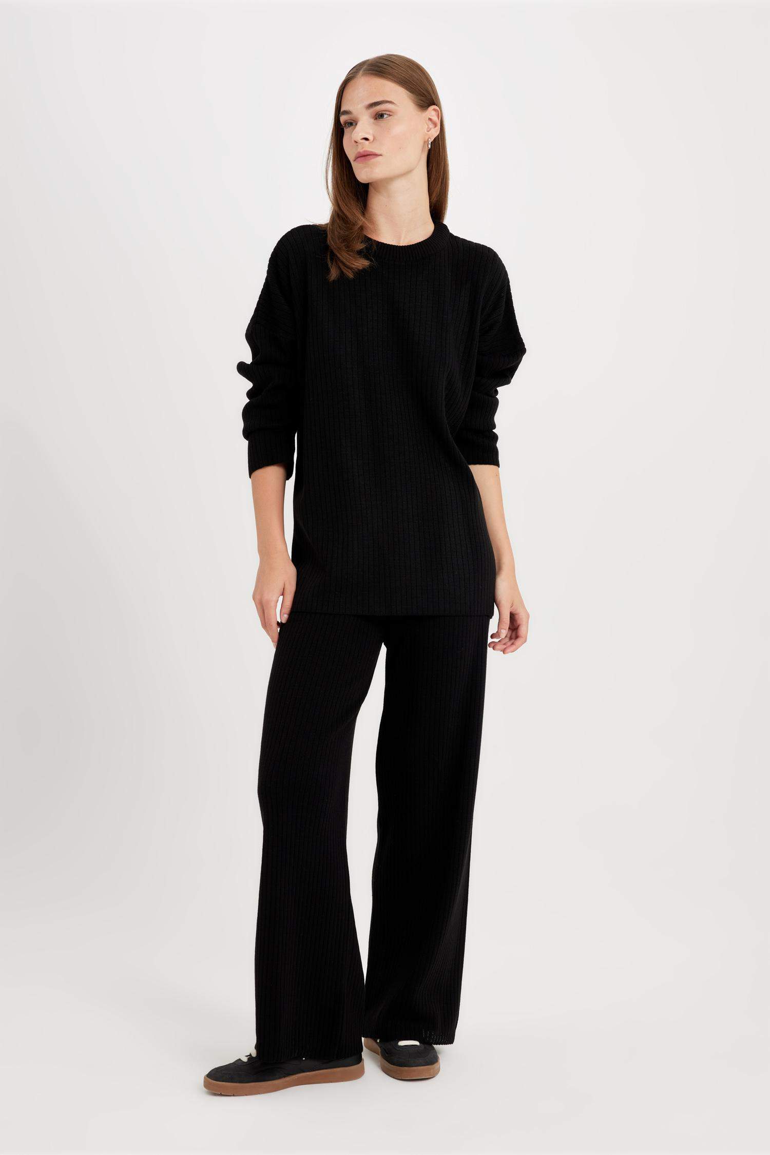 Relax Fit 2'li Takım Triko Bisiklet Yaka Kazak Geniş Paça Pantolon