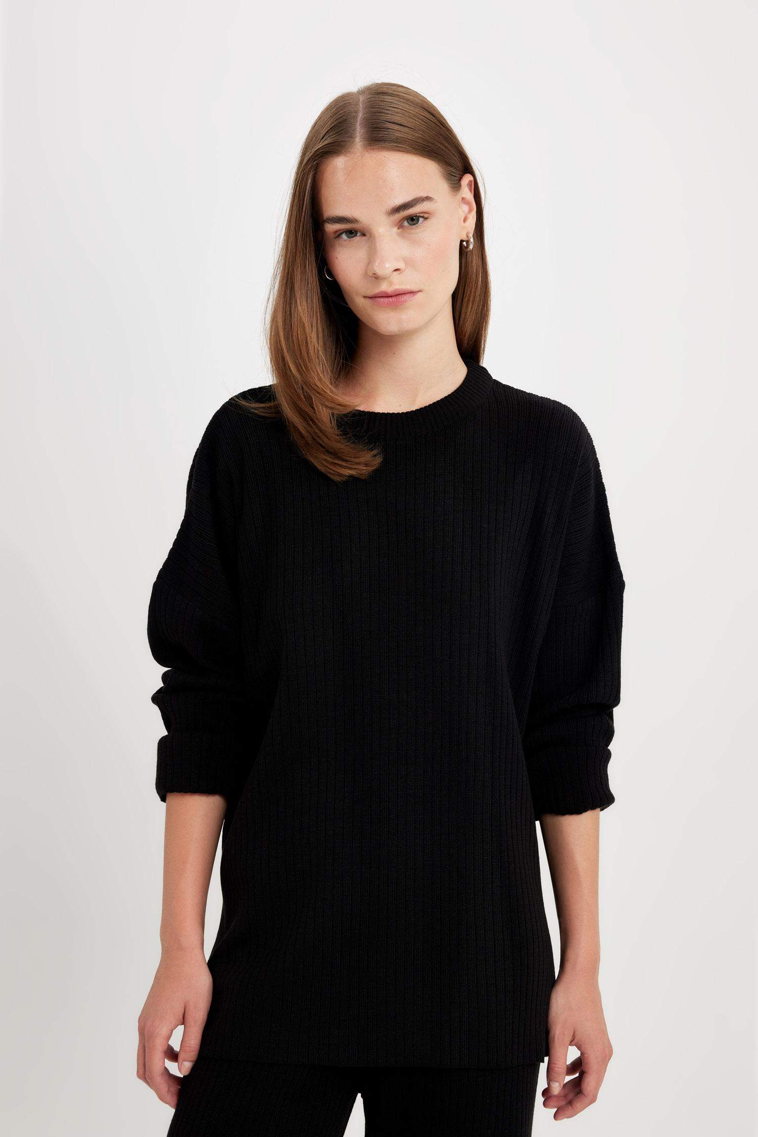 Relax Fit 2'li Takım Triko Bisiklet Yaka Kazak Geniş Paça Pantolon