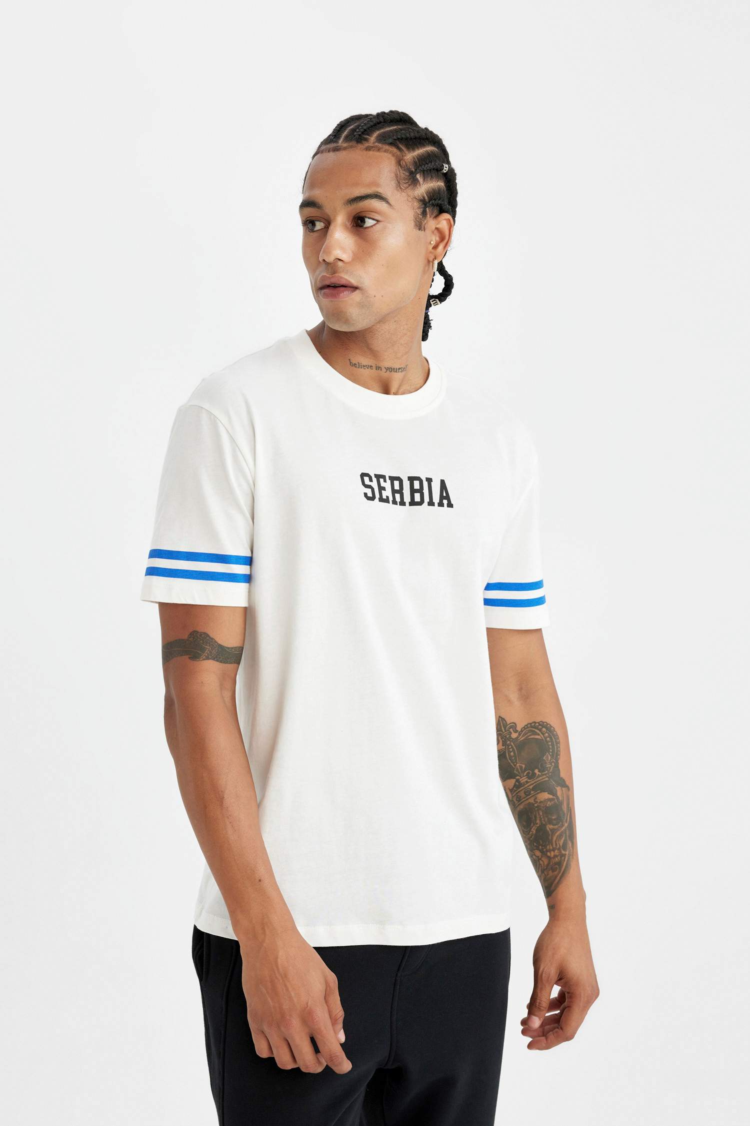 DeFactoFit Standard Fit Collar Printed Sports T-Shirt