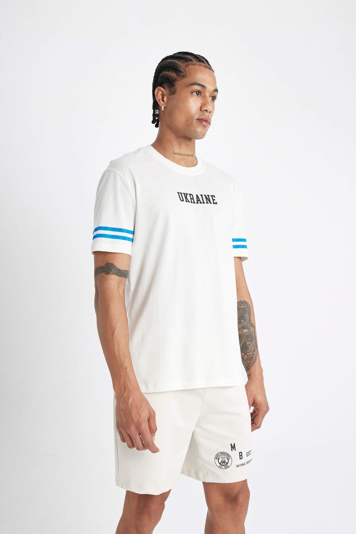 تيشيرت رياضي  قصة عادية من DeFactoFit