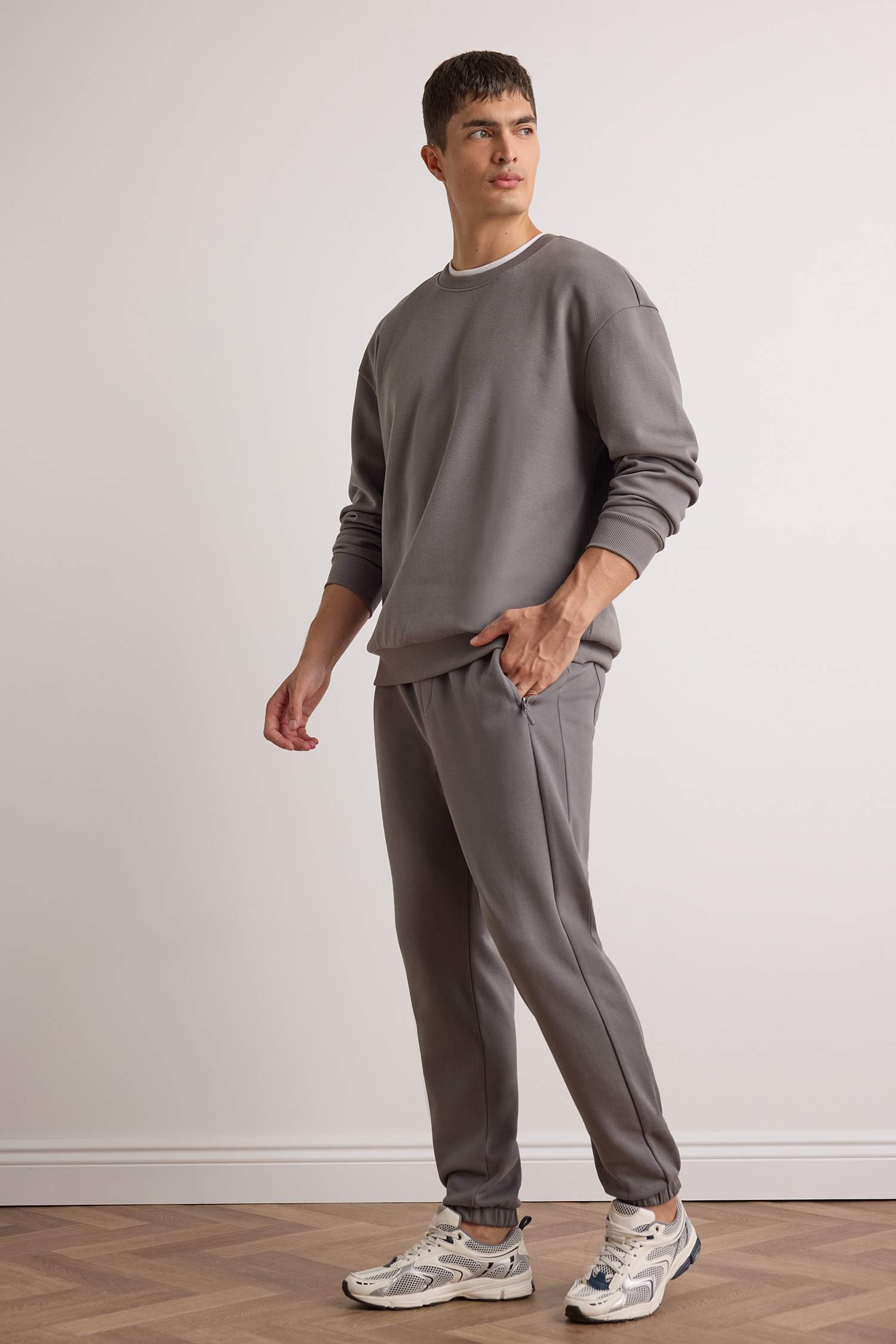 Slim Fit Dar Kesim Fermuar Cepli Pike Eşofman Altı