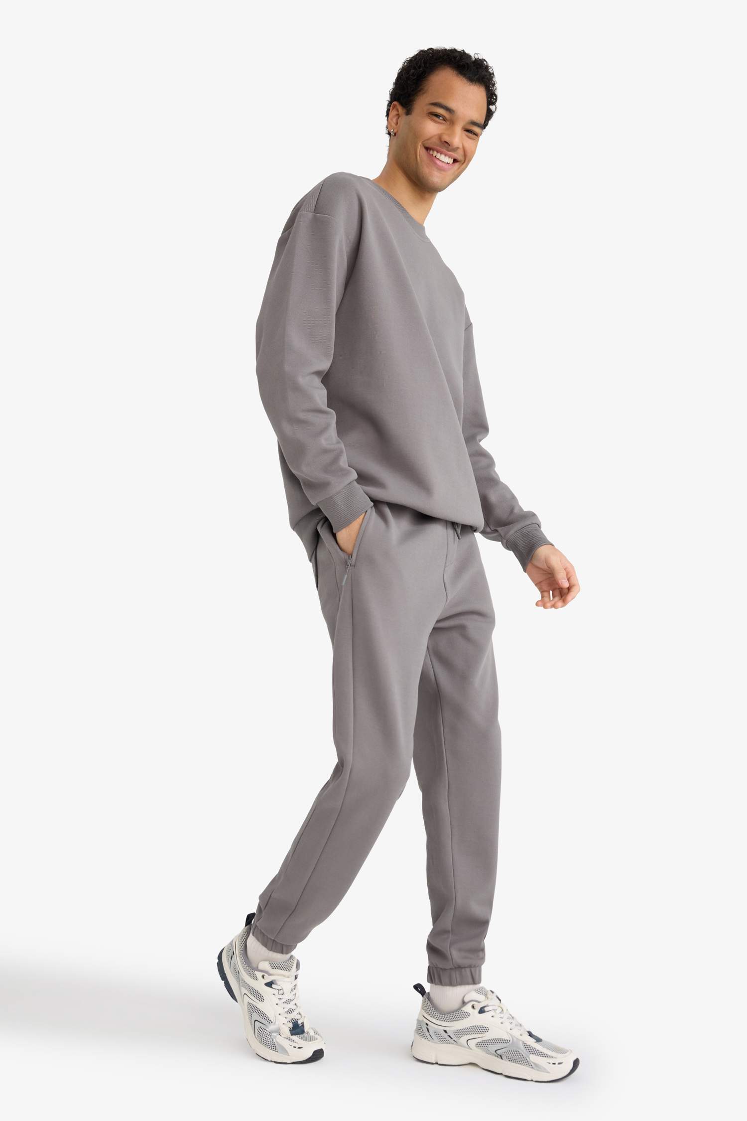 Slim Fit Zippered Pocket Pique Sweatpants