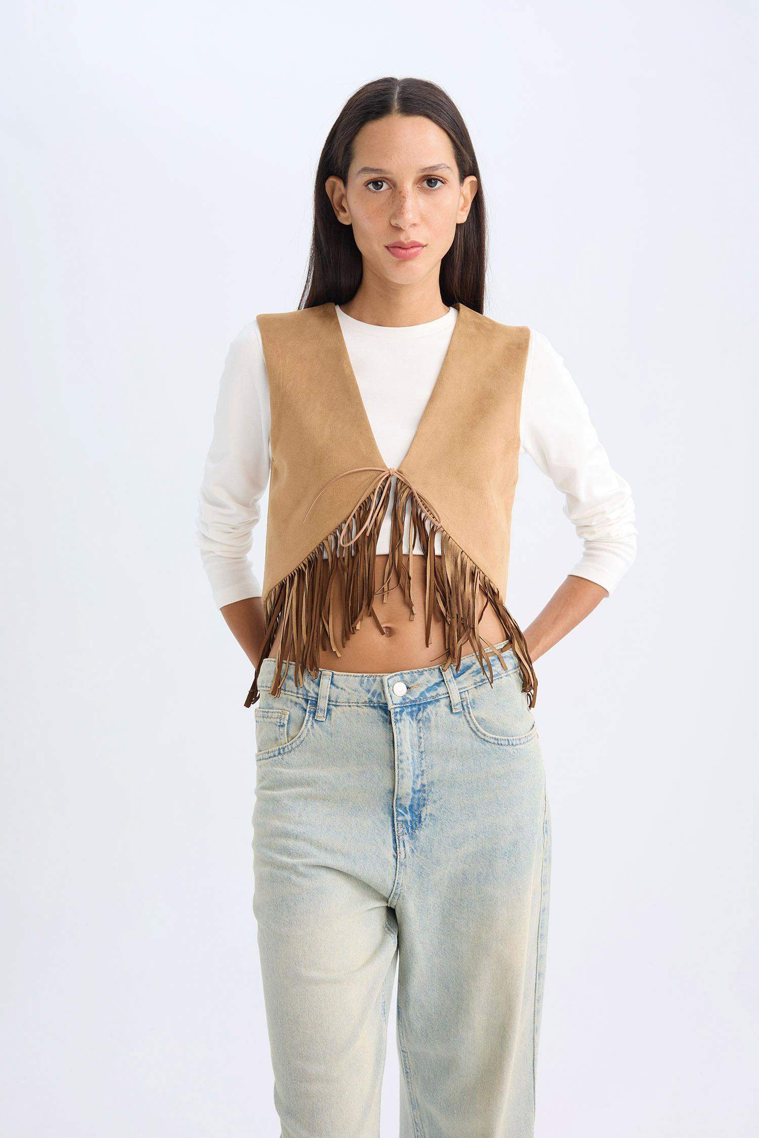 Bağlamalı Kovboy Model Püsküllü Süet Yelek