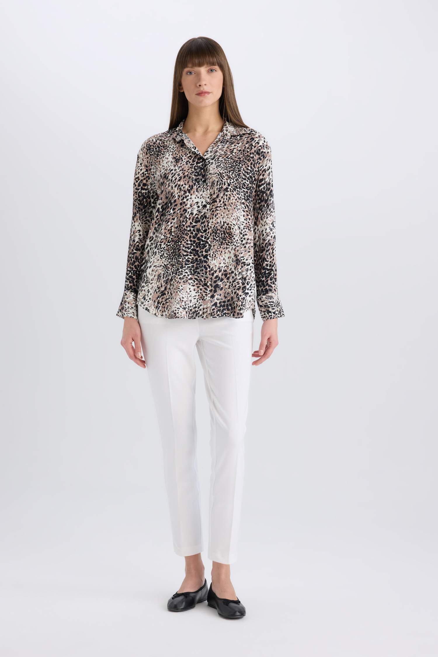 Oversize рубашка с длинным рукавом с принтом под рептилию