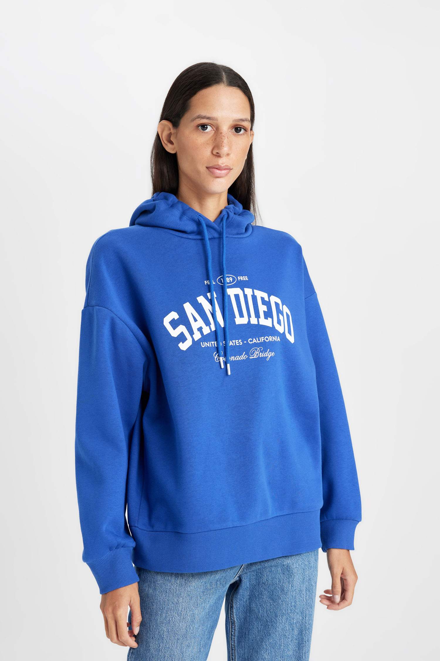 Oversize Fit Hooded Printed Thick Sweatshirt
