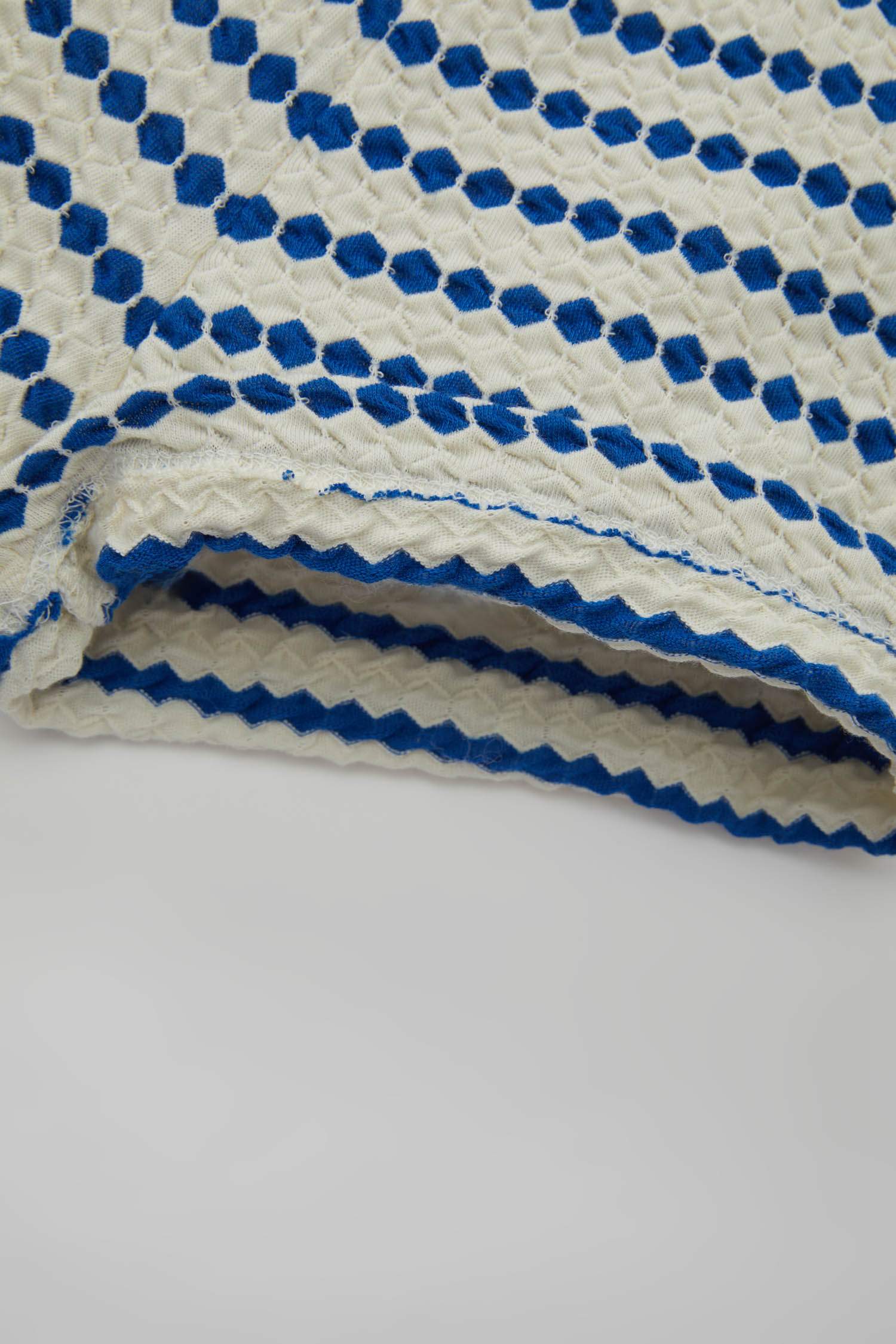 شورت بيبي بناتي مخطط